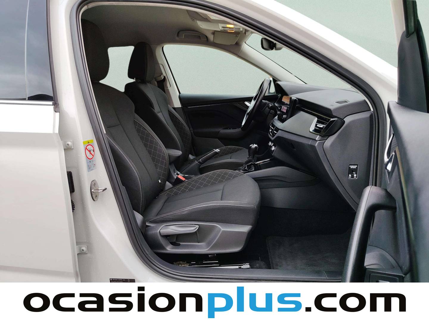 Skoda Kamiq Skoda Kamiq 1.0 TSI Ambition DSG (110 CV) gasolina