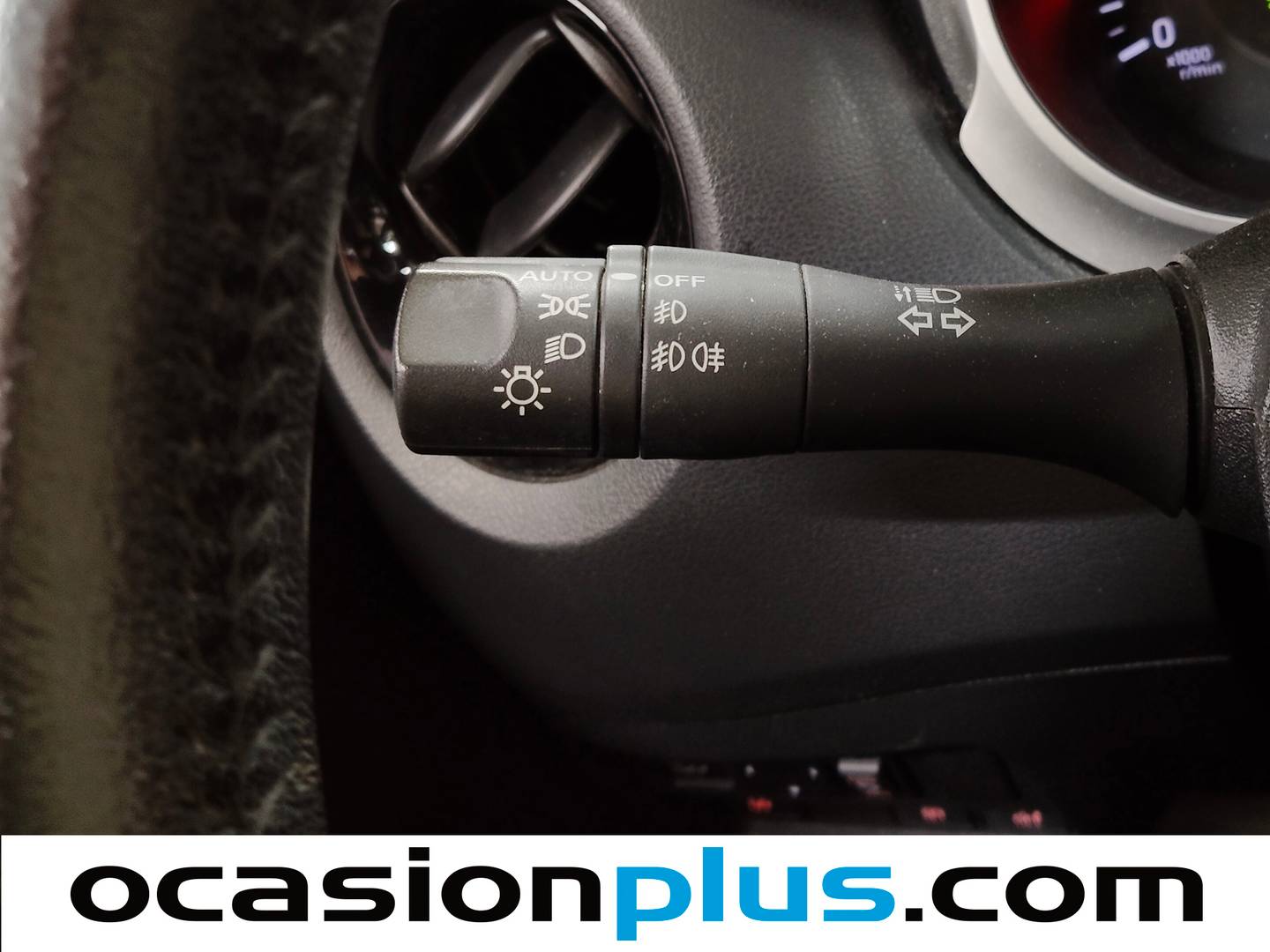 Nissan JUKE Nissan Juke DIG-T N-Connecta 4x2 (115 CV) de segunda mano
