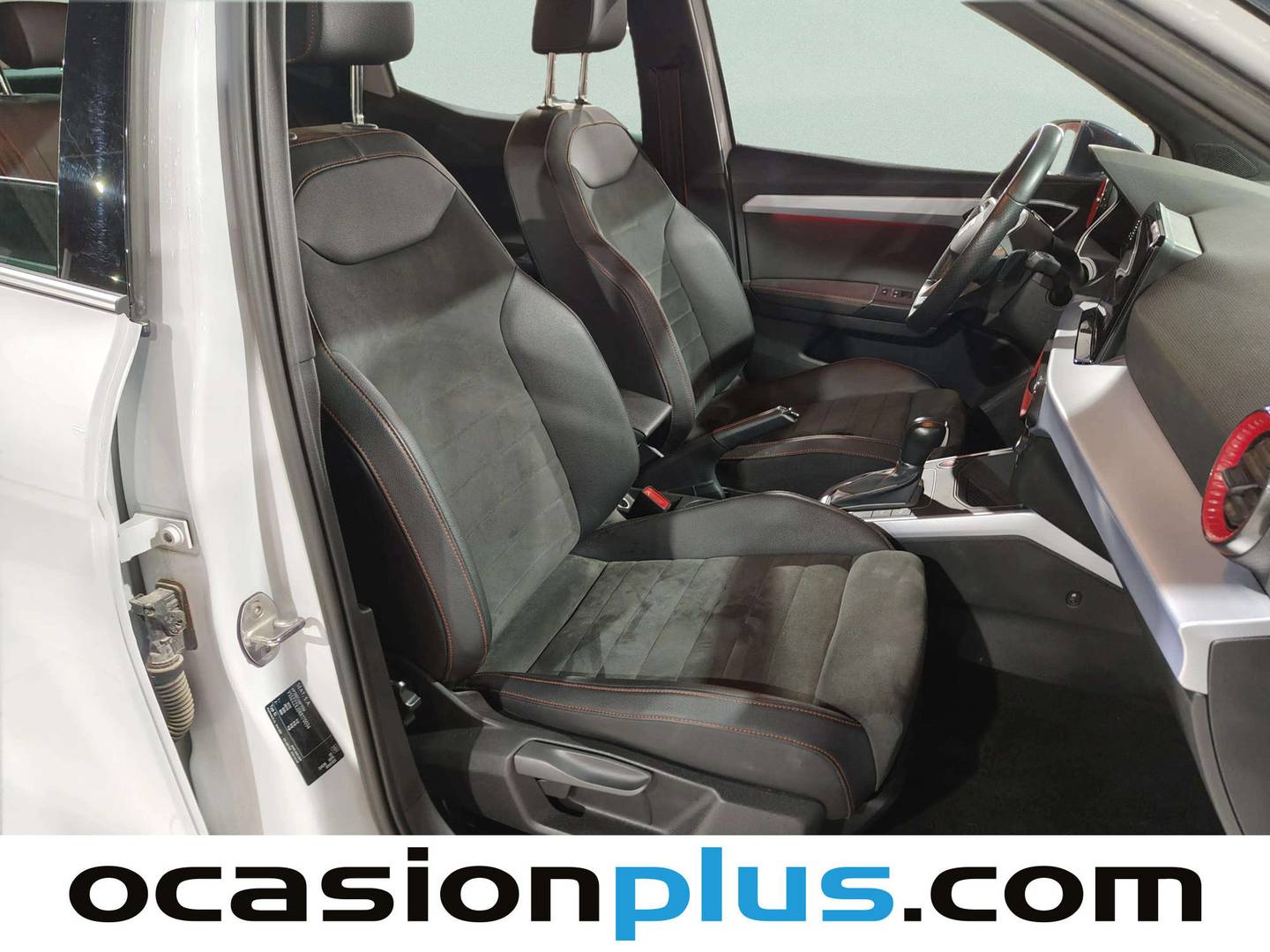 Foto Seat Arona SEAT Arona 1.5 TSI FR XL DSG (150 CV)