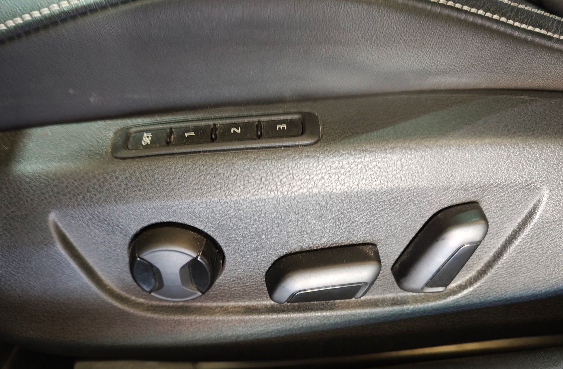 Škoda Superb 1.5 TSI Style DSG - foto 13