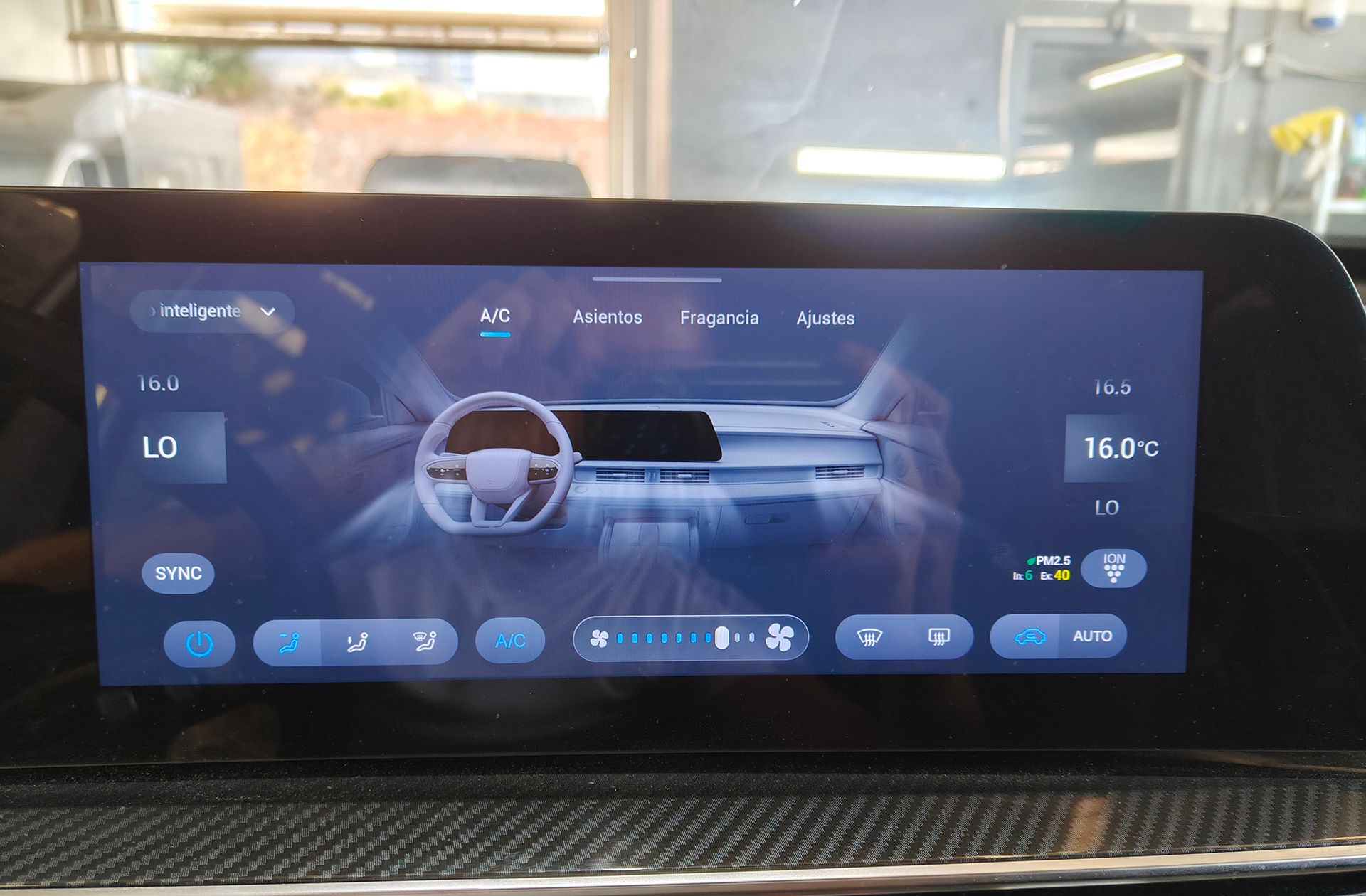 Ebro s700 1.6 T-GDi Luxury 7 DCT - foto 34