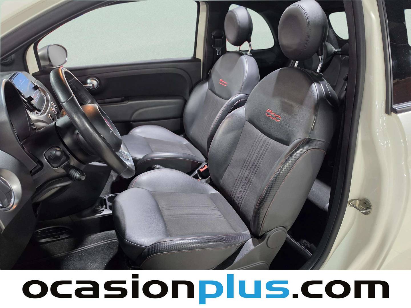 Foto asientos delanteros Fiat 500C Fiat 500C 1.0 Hybrid Sport (70 CV)