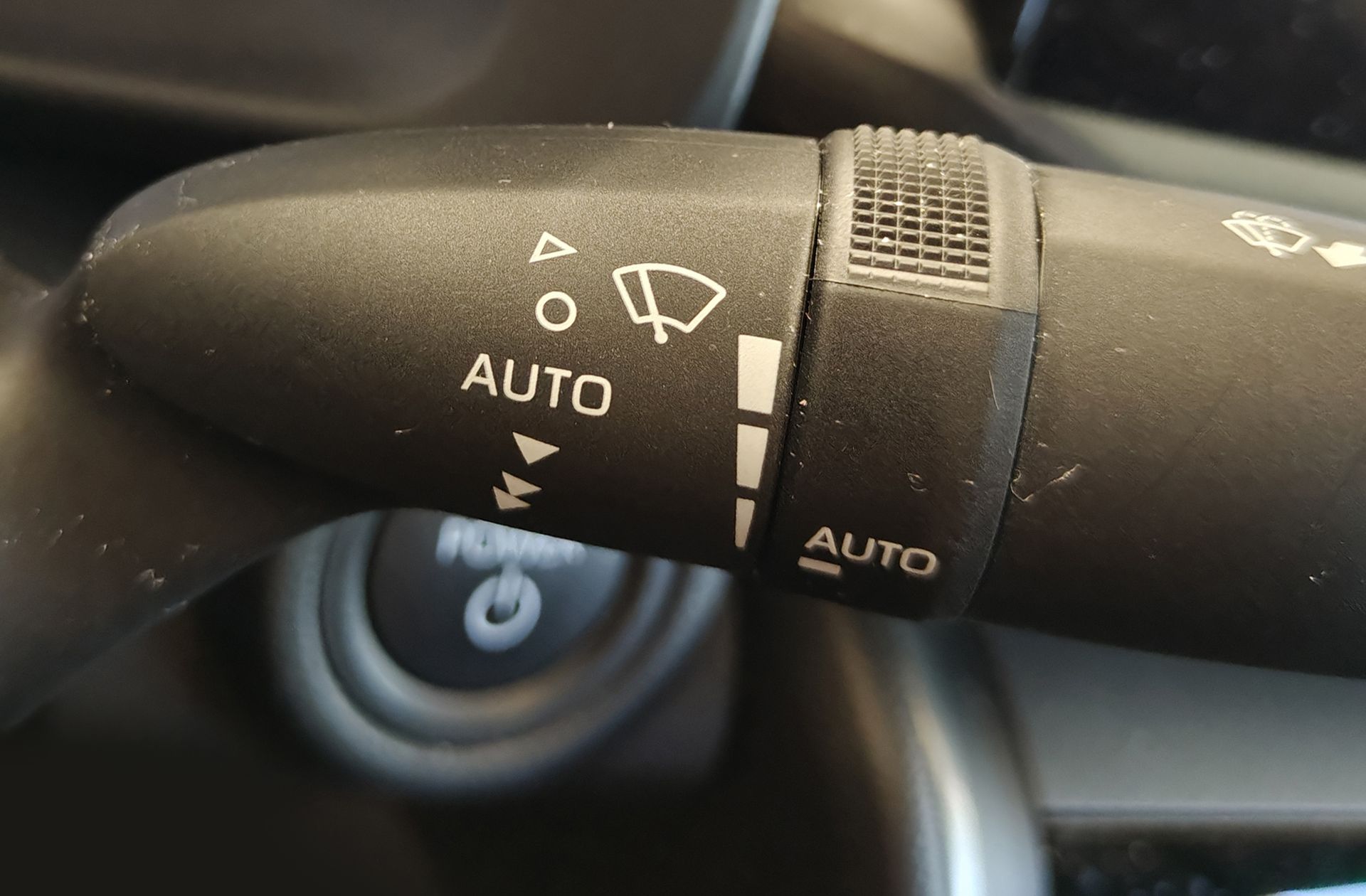 Toyota C-HR 200H GR Sport AWD-i - foto 25