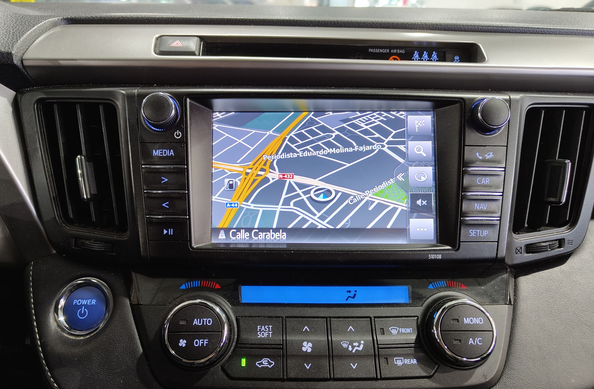 Toyota RAV4 2.5l hybrid Advance 2WD - foto 7