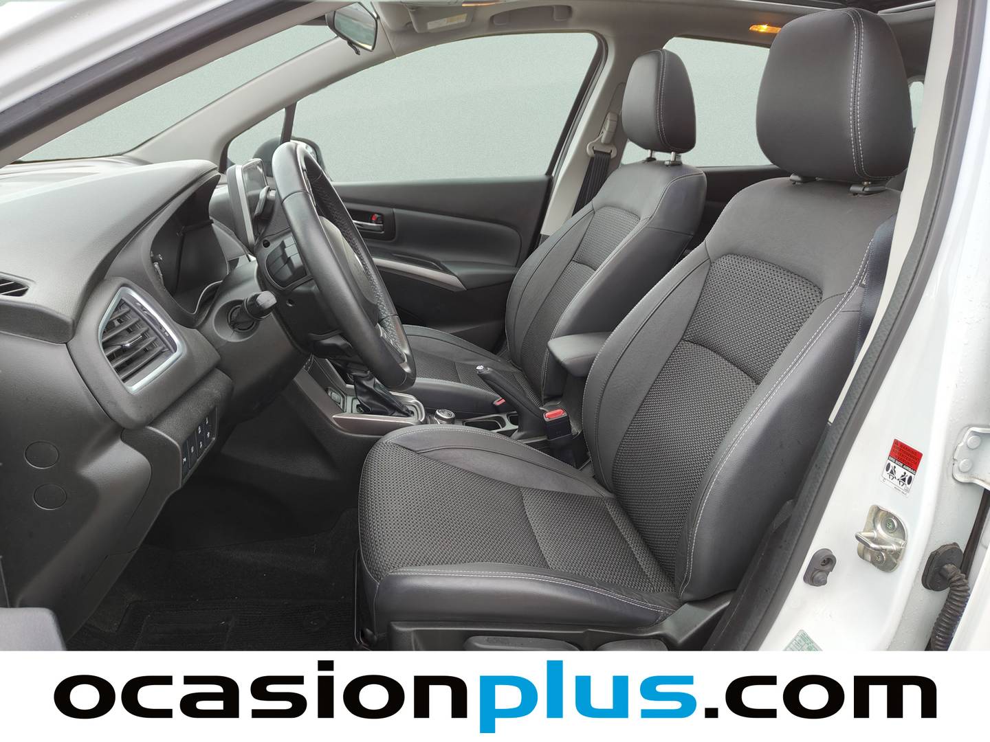 Foto Suzuki S-Cross Suzuki S-Cross 1.4 DITC Mid Hybrid GLX 4WD Auto (129 CV)