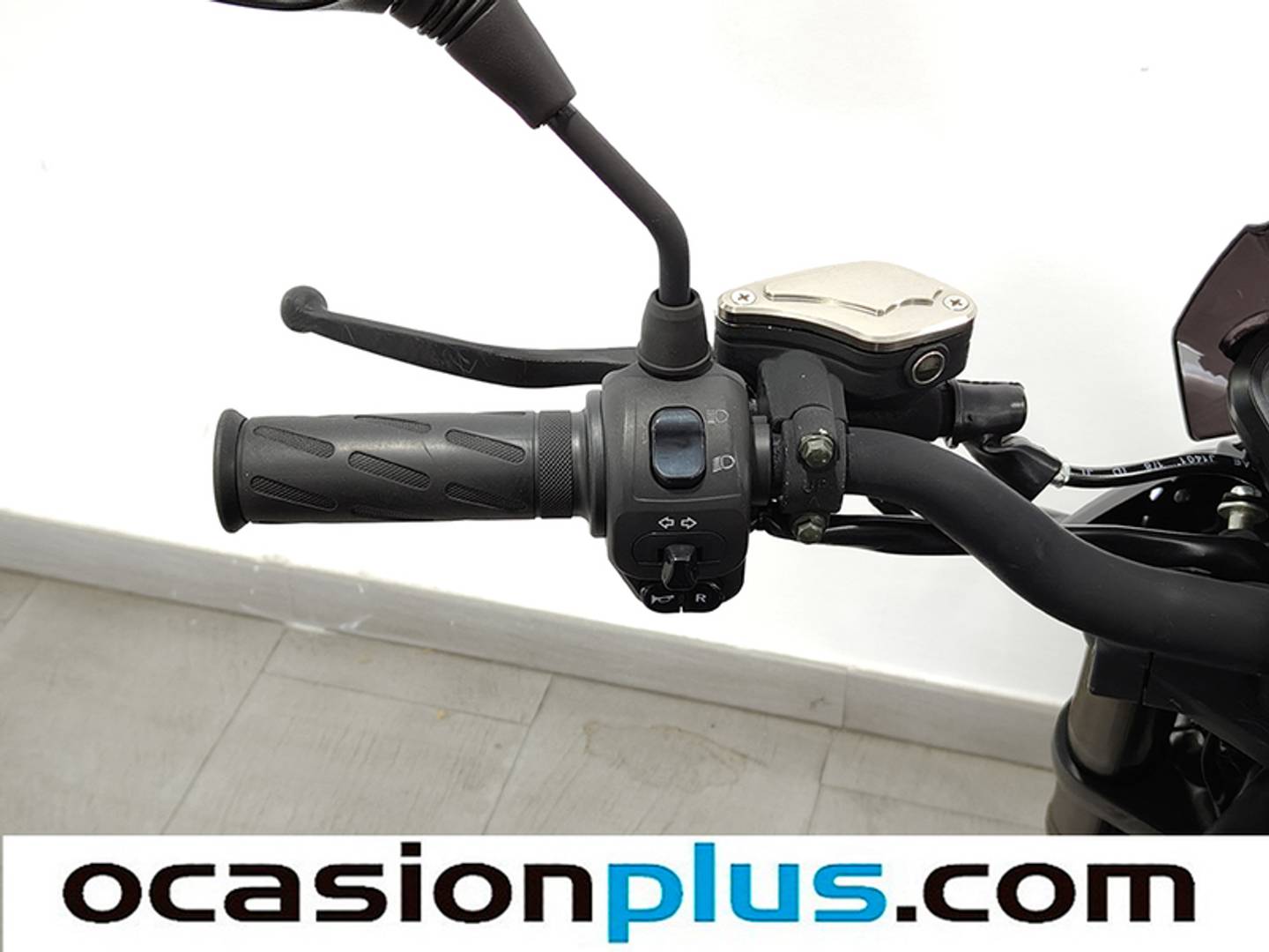 Foto URBET GADIRO 125 GYD2000-A URBET GADIRO 125 GYD2000-A URBET GADIRO 125 GYD2000-A (4 CV)