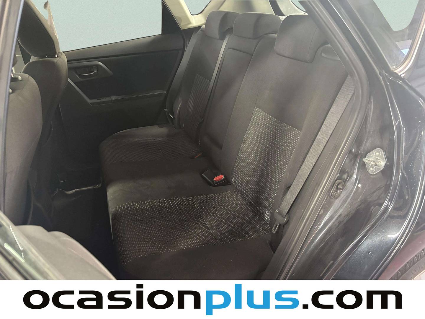 Foto asientos traseros Toyota Auris Toyota Auris 130 Active (132 CV)