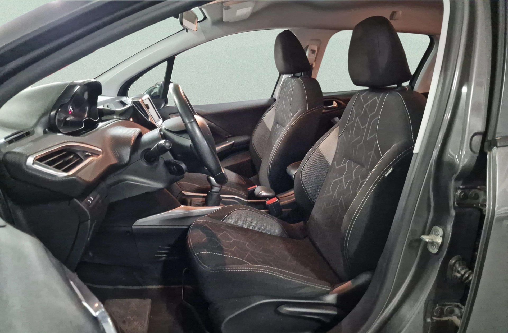 Peugeot 2008 PureTech 82 Style - foto 9