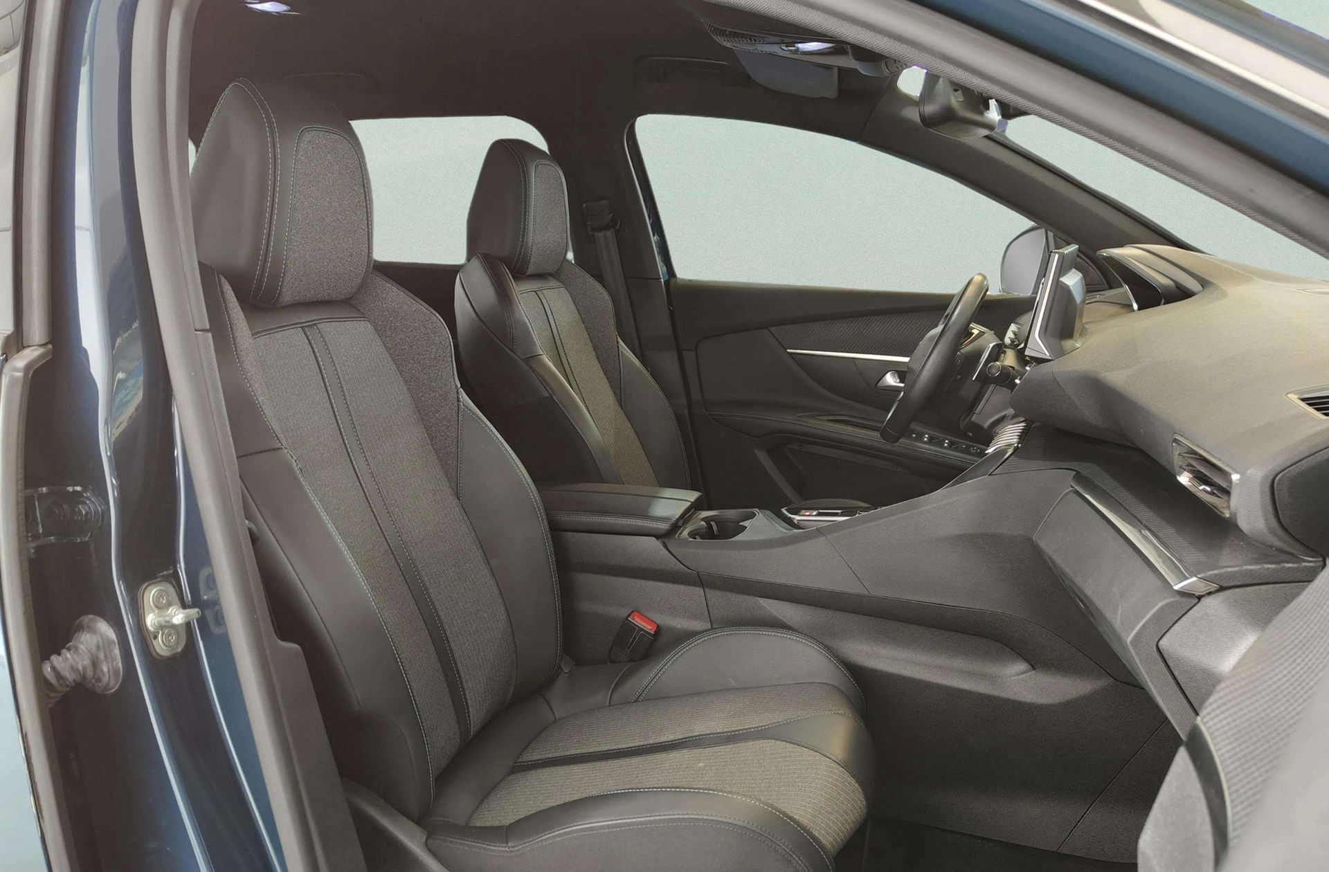 Peugeot 5008 1.2 Allure Pack eDCS6 7 plazas - foto 20