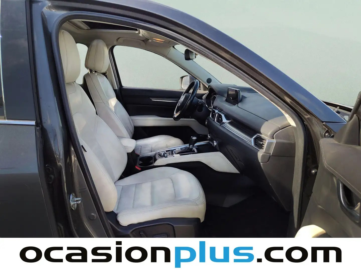 Foto Mazda CX-5 Mazda CX-5 2.5 Skyactiv-G Zenith White AWD Auto (194 CV)