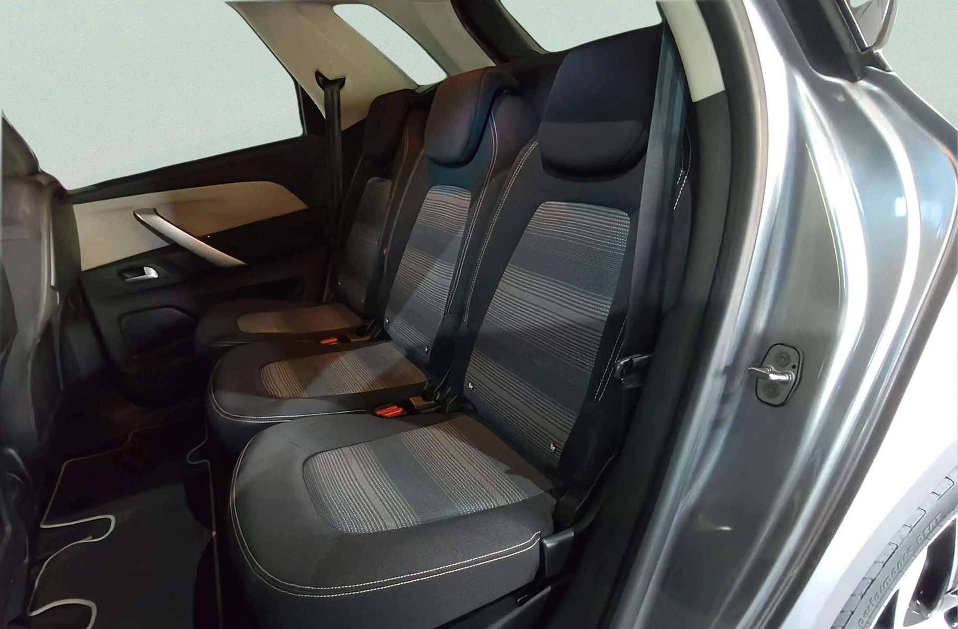 Citroën C4 SpaceTourer BlueHDi 120 Rip Curl - foto 12