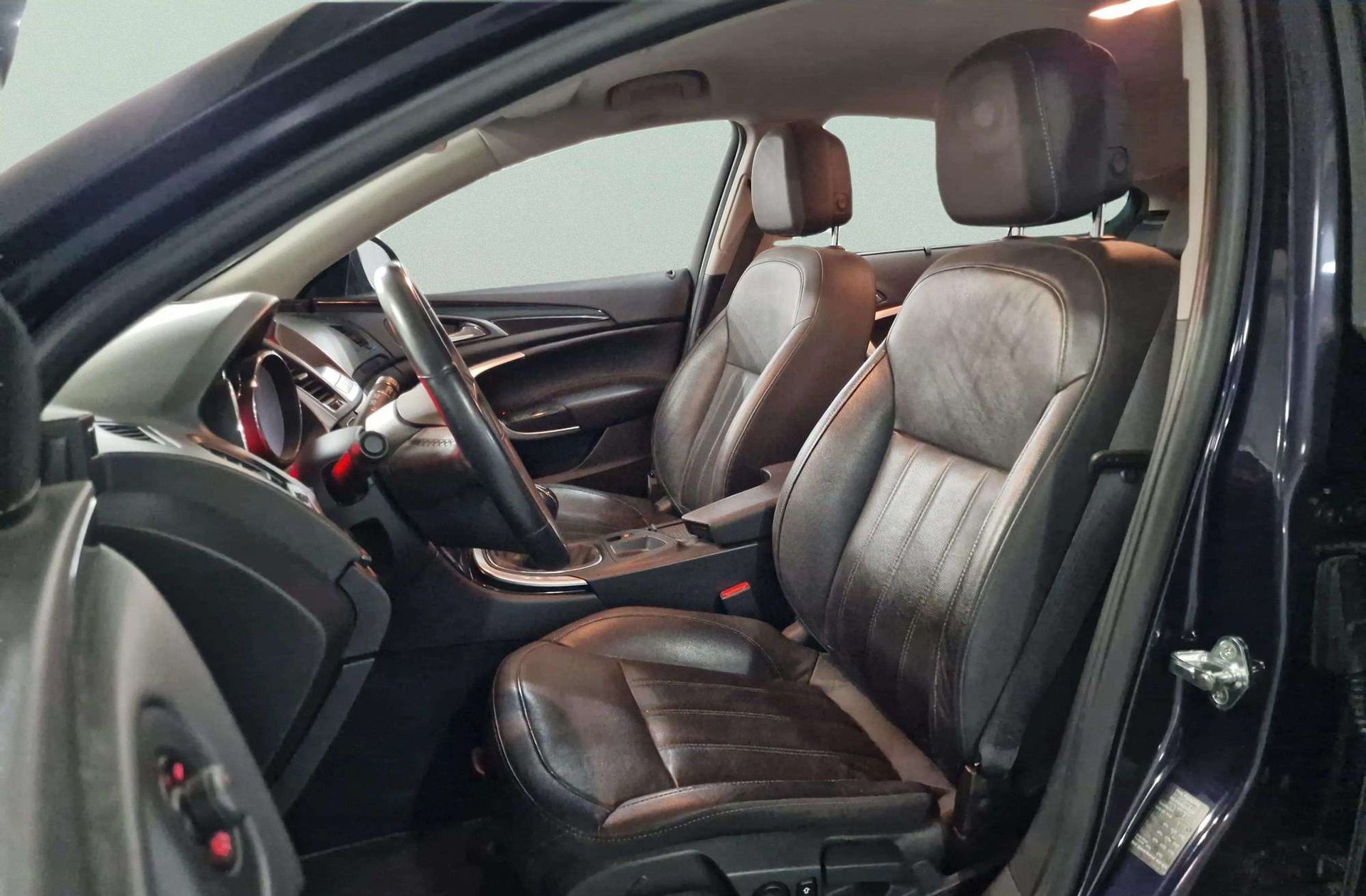 Opel Insignia 2.0 CDTI Cosmo - foto 10