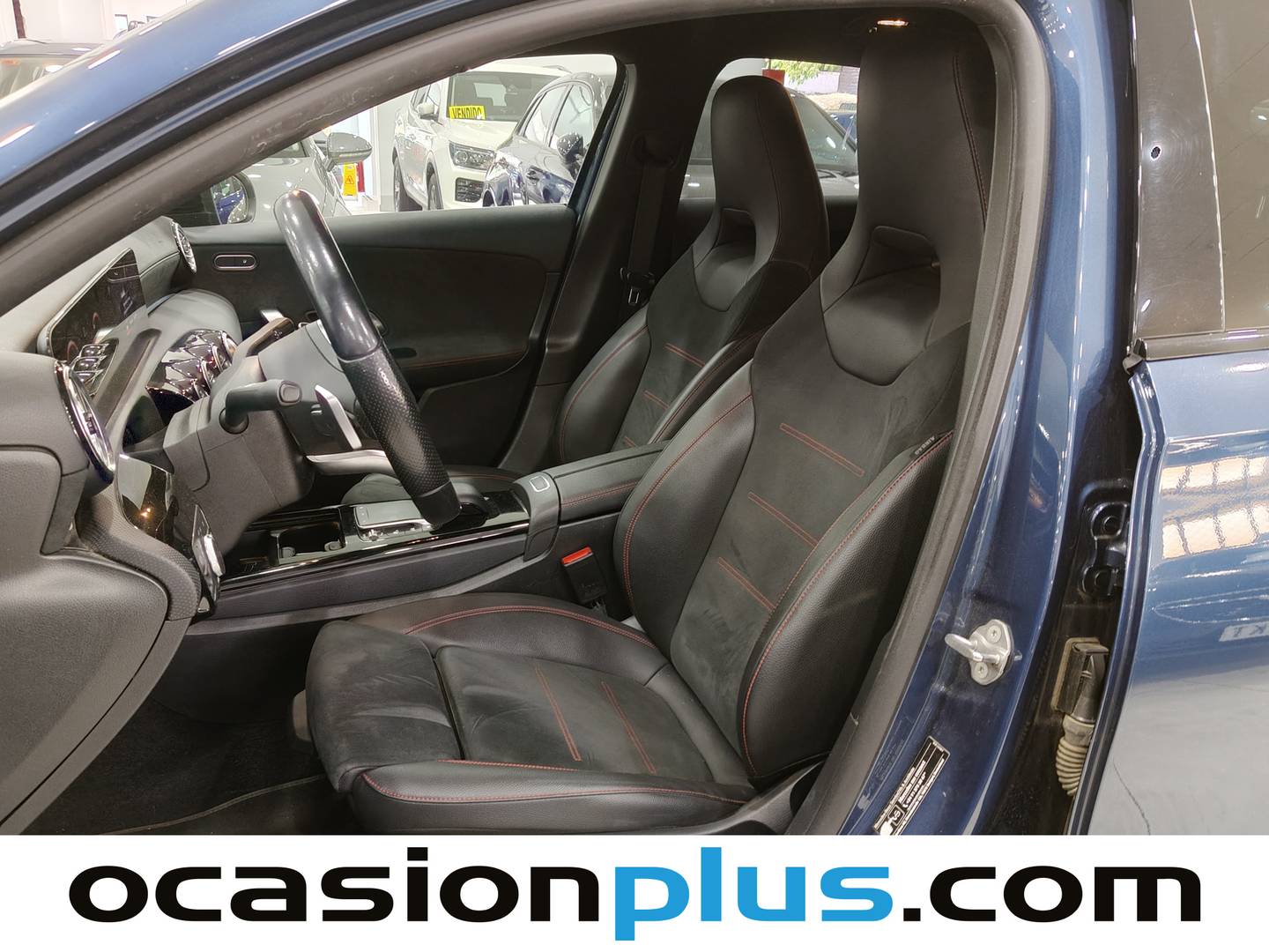 Foto asientos delanteros Mercedes Clase A Mercedes Clase A 180 d (116 CV) Pack AMG