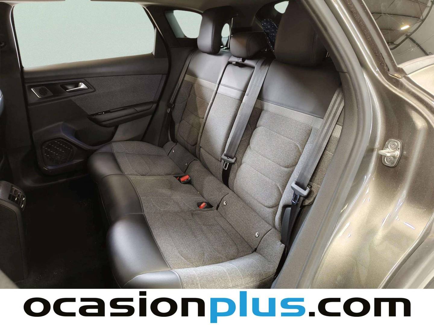 Foto Citroën C5 X Citroen C5 X PureTech 130 S&S Feel Pack EAT8 (130 CV)