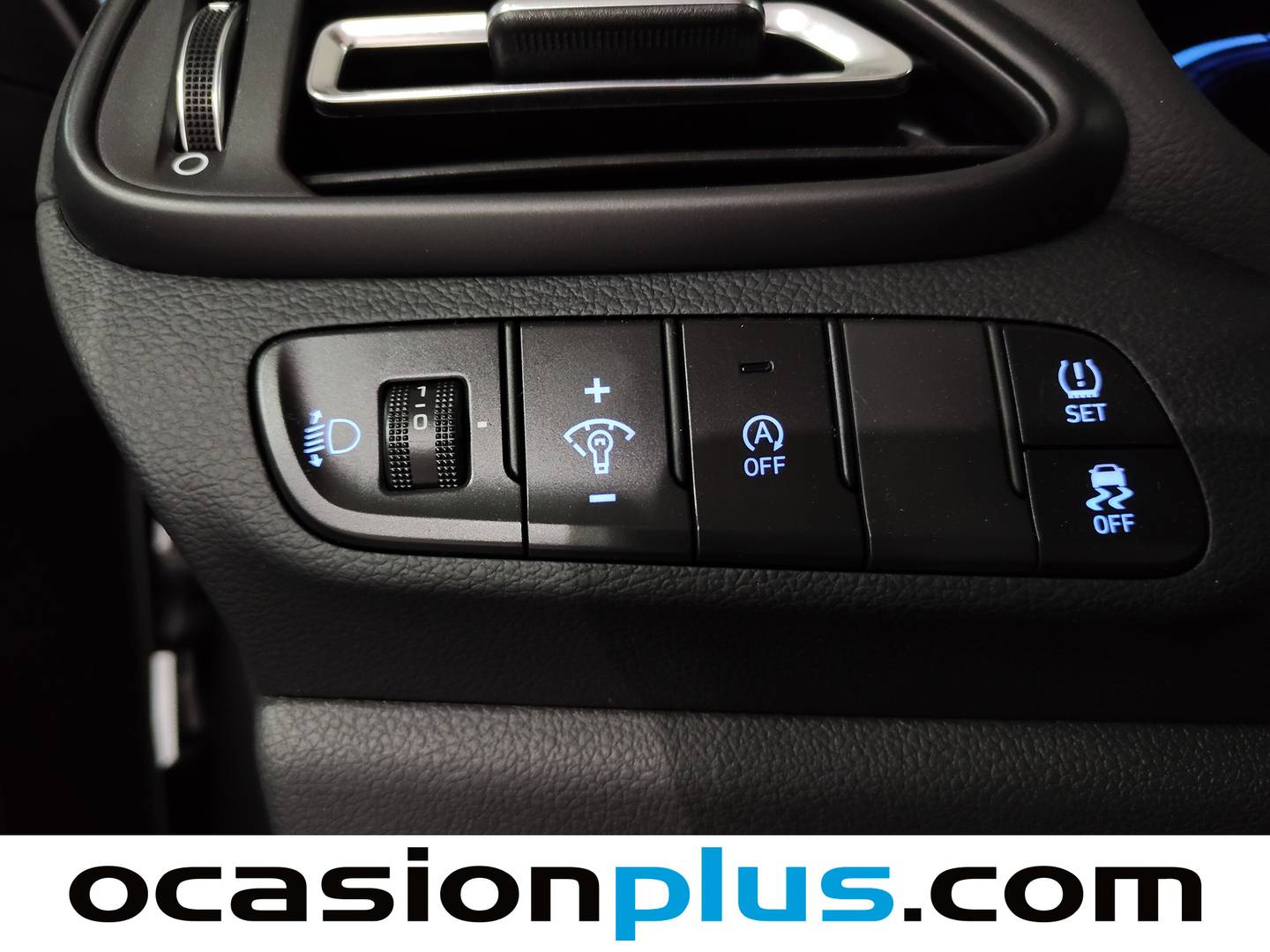 Accesorios del Hyundai i30 Hyundai i30 1.5 DPI Klass (96 CV)