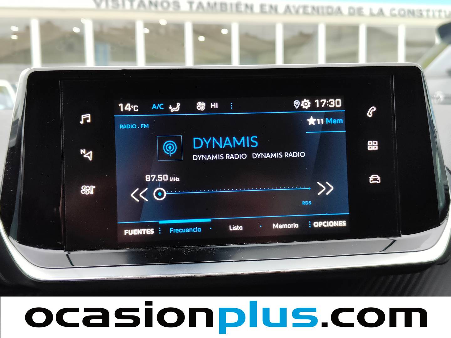 Foto Peugeot 2008 Peugeot 2008 PureTech 130 S&S GT Line (130 CV)