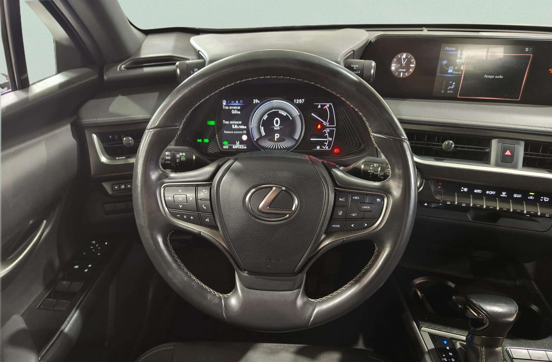 Lexus UX 250h Business 2WD - foto 21