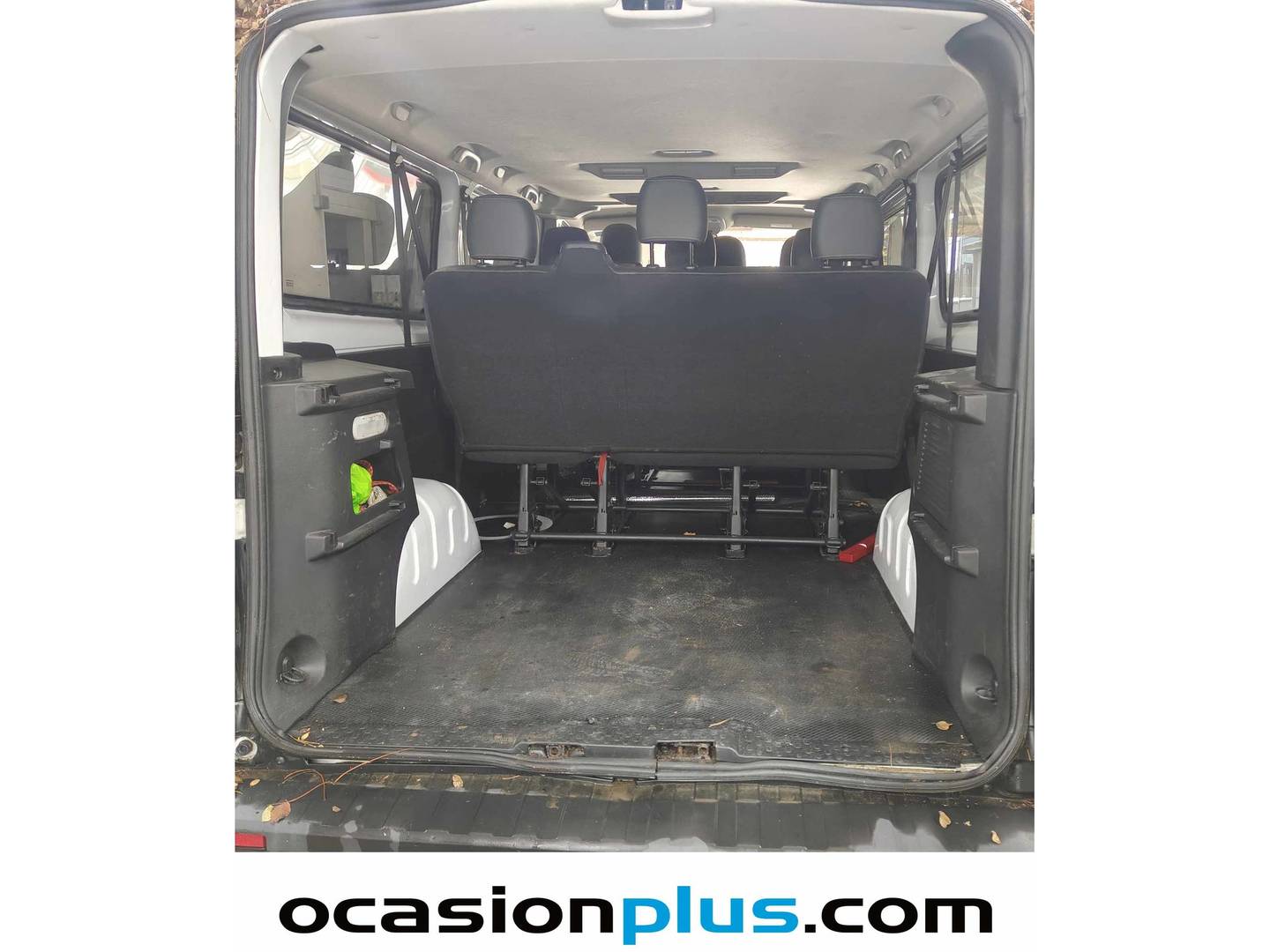 Foto Opel Vivaro Opel Vivaro Combi 1.6 CDTI S&S L2 2.9t (125 CV)