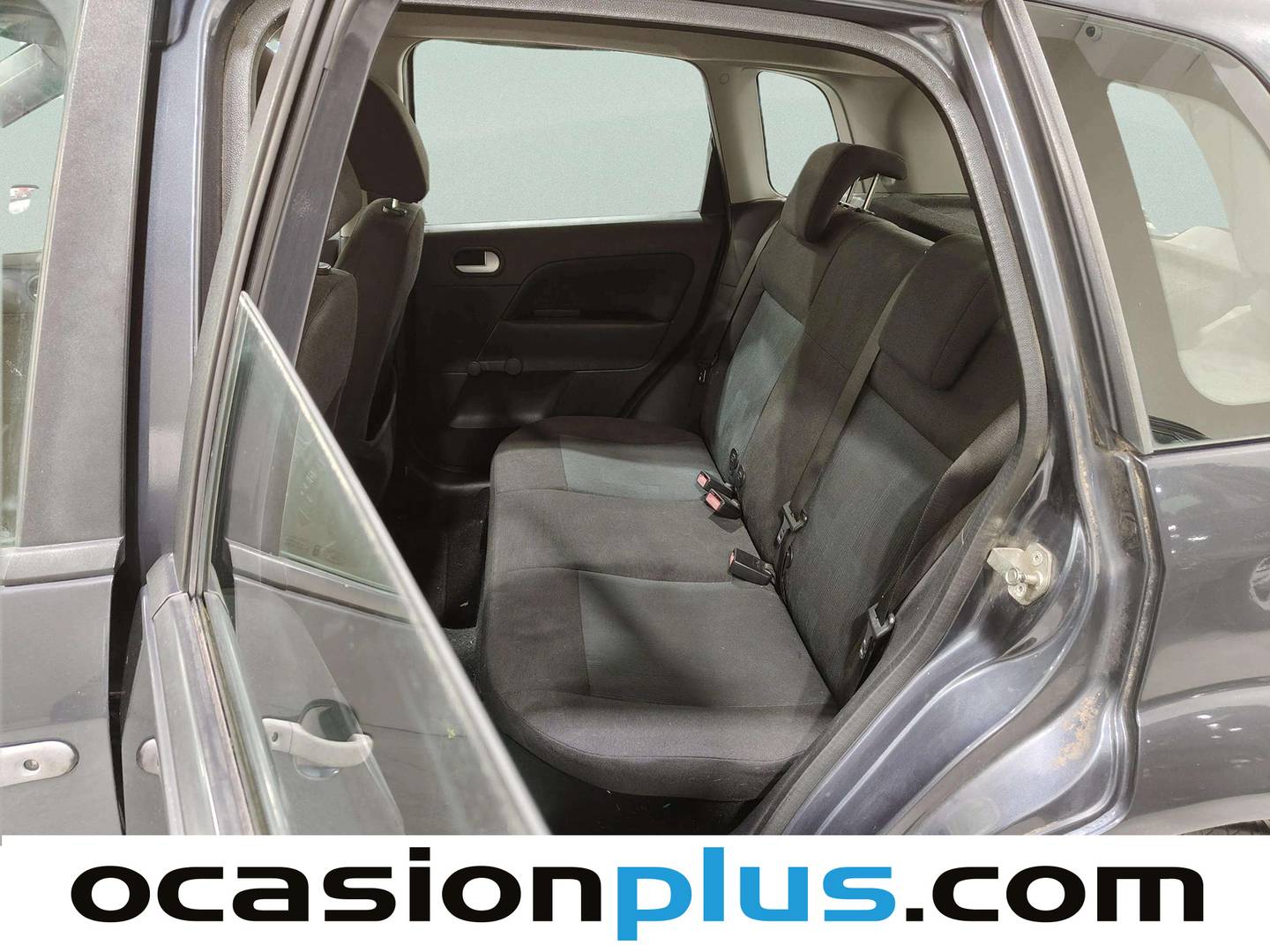 Foto asientos traseros Ford Fiesta Ford Fiesta 1.4 Newport (80 CV)