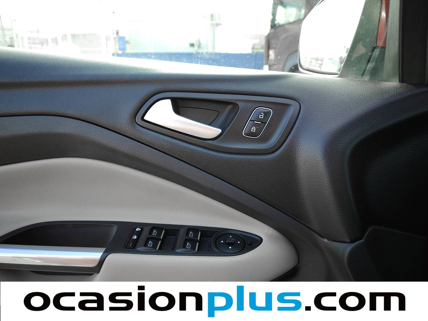 Foto Ford Kuga Ford Kuga 2.0 TDCI Titanium 4x4 Powershift (180 CV)