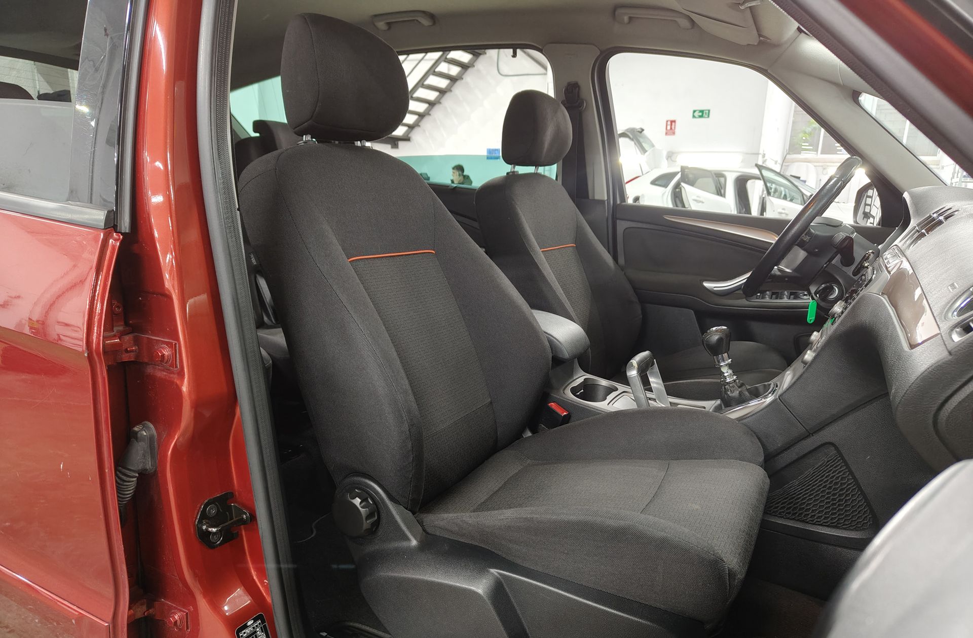 Ford S-Max 2.0 TDCi Trend 7 plazas - foto 16