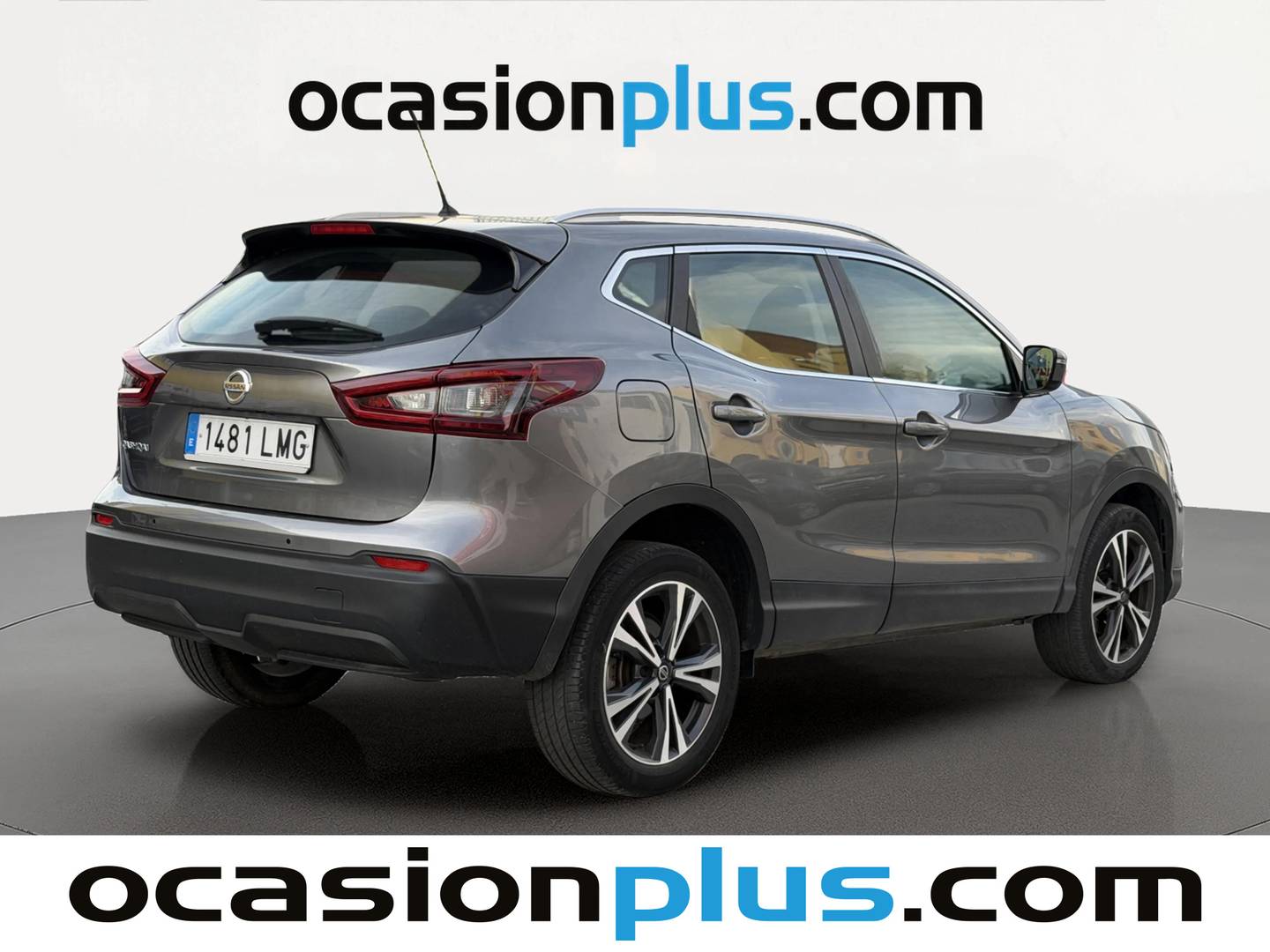 Foto trasera Nissan QASHQAI Nissan Qashqai DIG-T 140 Acenta 4x2 (140 CV) derecha