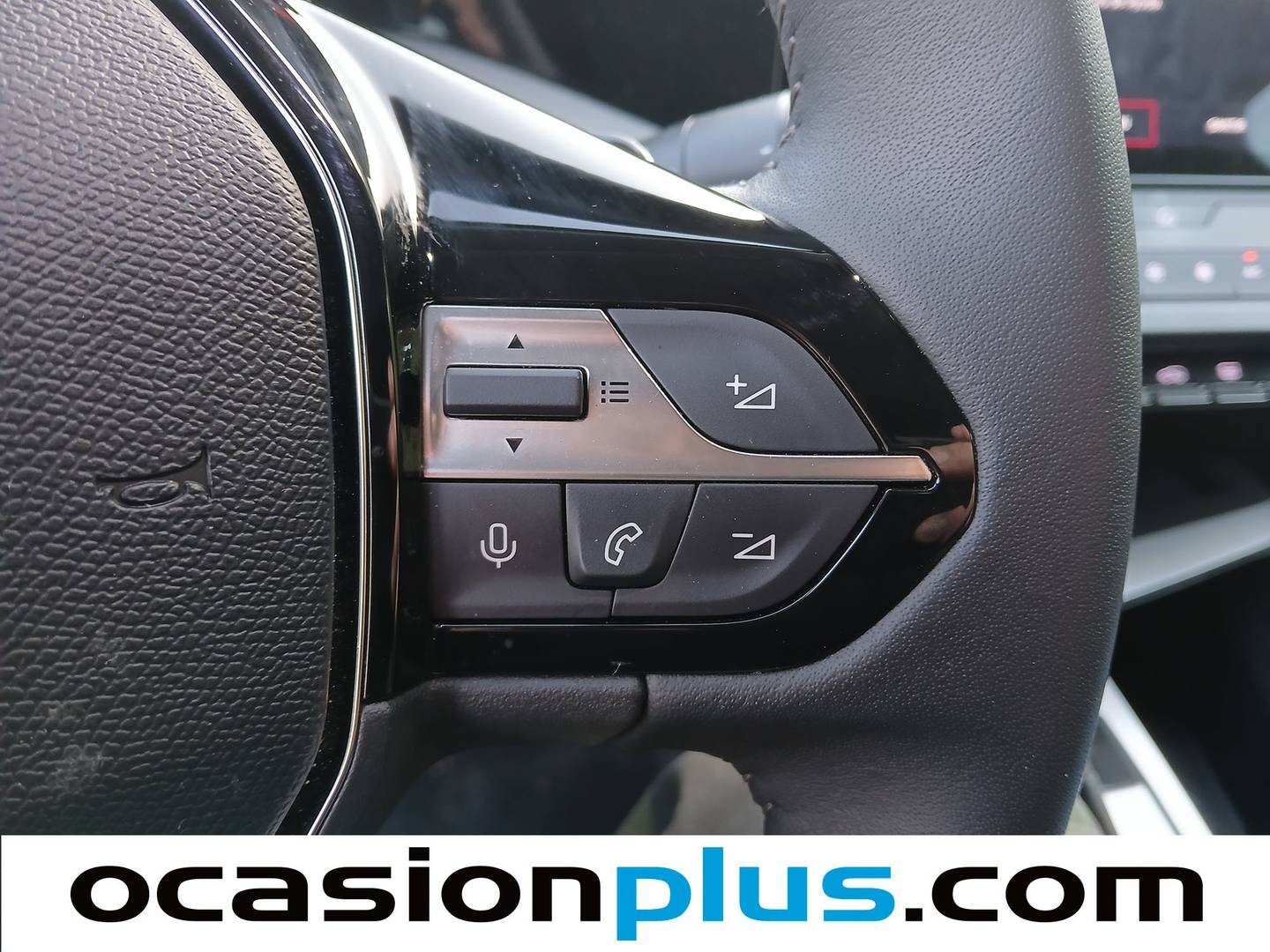 Foto Peugeot 308 Peugeot 308 Allure Hybrid eDCS6 (145 CV)