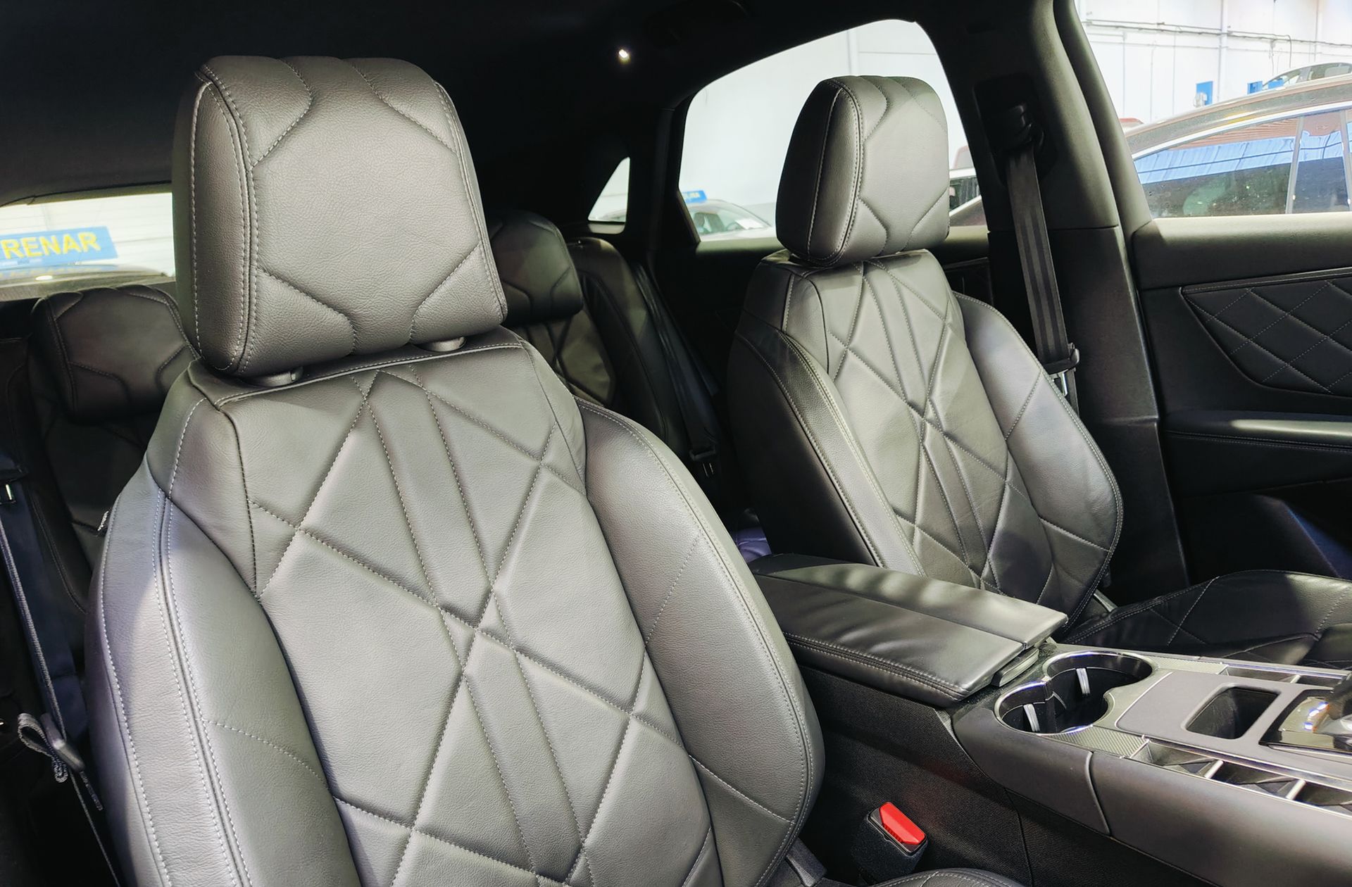 DS DS 7 Crossback BlueHDi 180 So Chic - foto 9