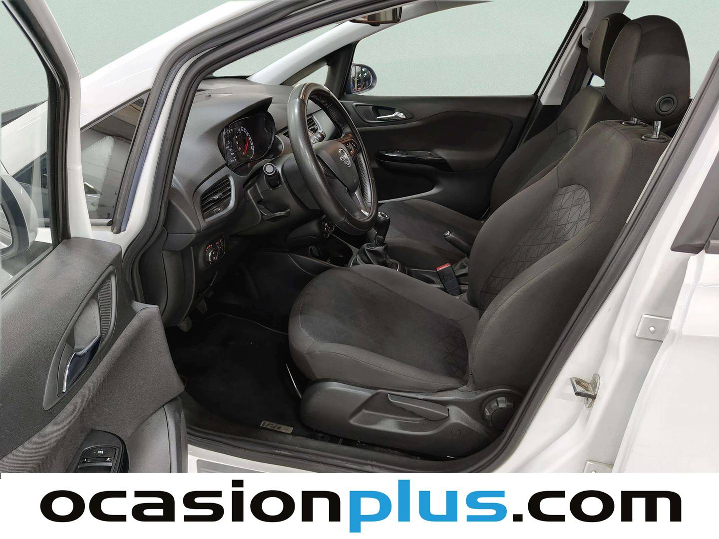 Foto asientos delanteros Opel Corsa Opel Corsa 1.4 120 Aniversario (90 CV)