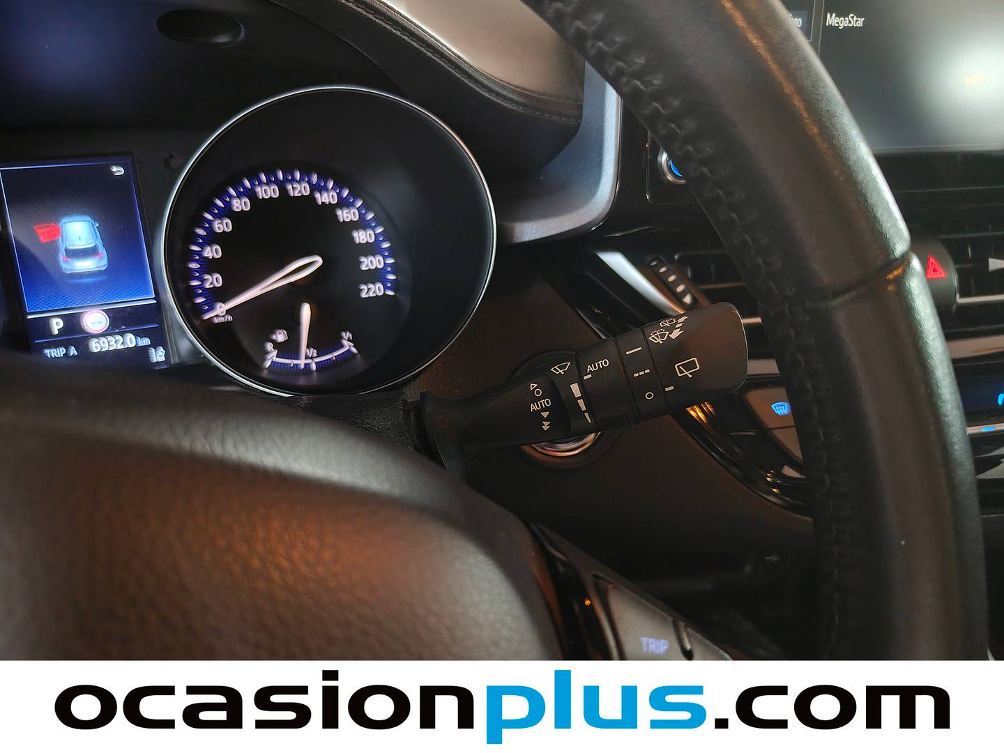 Extras del Toyota C-HR Toyota C-HR 1.8 125H Advance (122 CV)