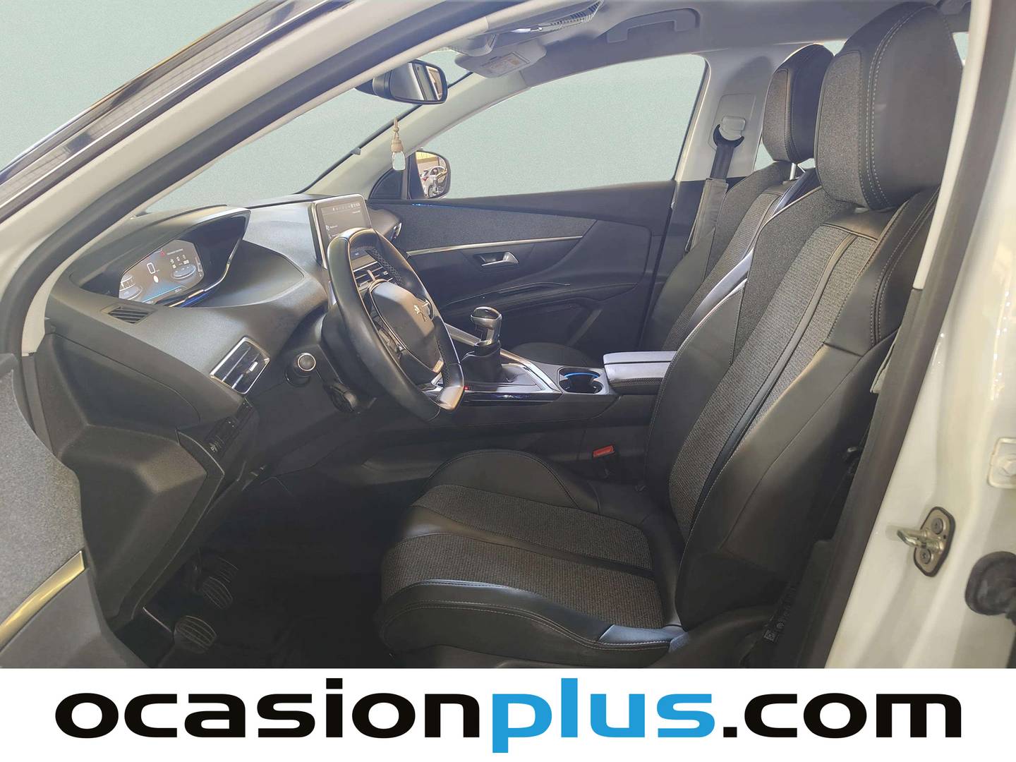 Foto asientos delanteros Peugeot 5008 Peugeot 5008 BlueHDi 130 S&S Allure (130 CV) 7 Plazas
