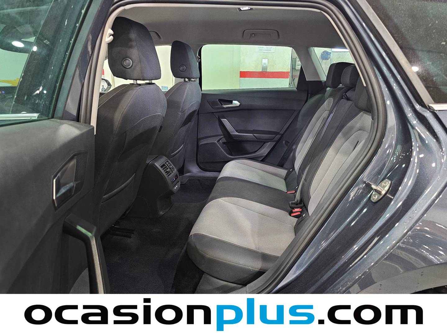 Seat León SEAT León ST ST 1.5 TSI Style 25 Aniversario (115 CV) de segunda mano