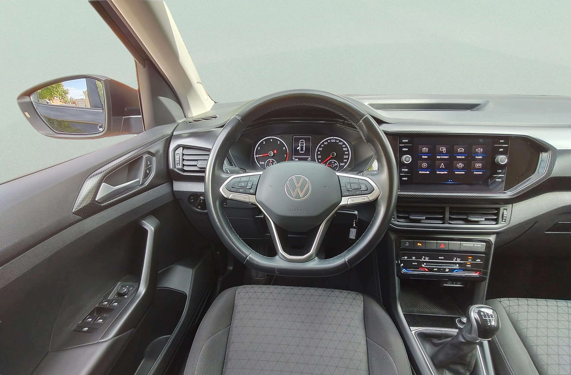 Volkswagen T-Cross Advance 1.0 TSI - foto 19