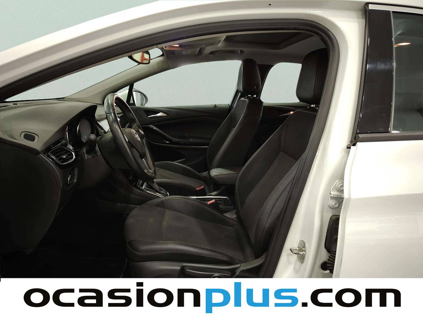 Foto asientos delanteros Opel Astra Opel Astra 1.4 Turbo S&S Excellence Auto (150 CV)