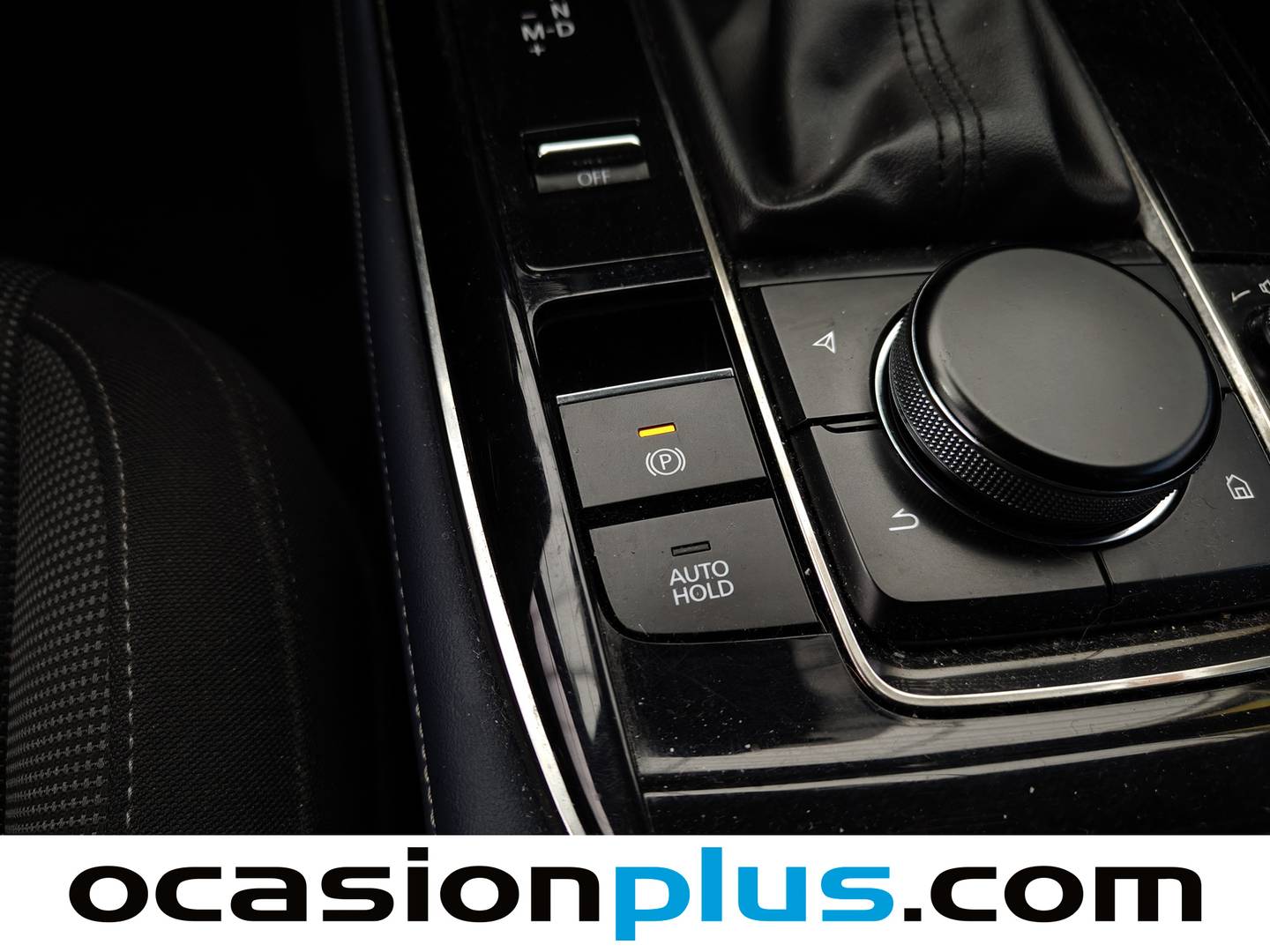 Foto Mazda CX-30 Mazda CX-30 2.0 Skyactiv-G Zenith 2WD AT (122 CV)