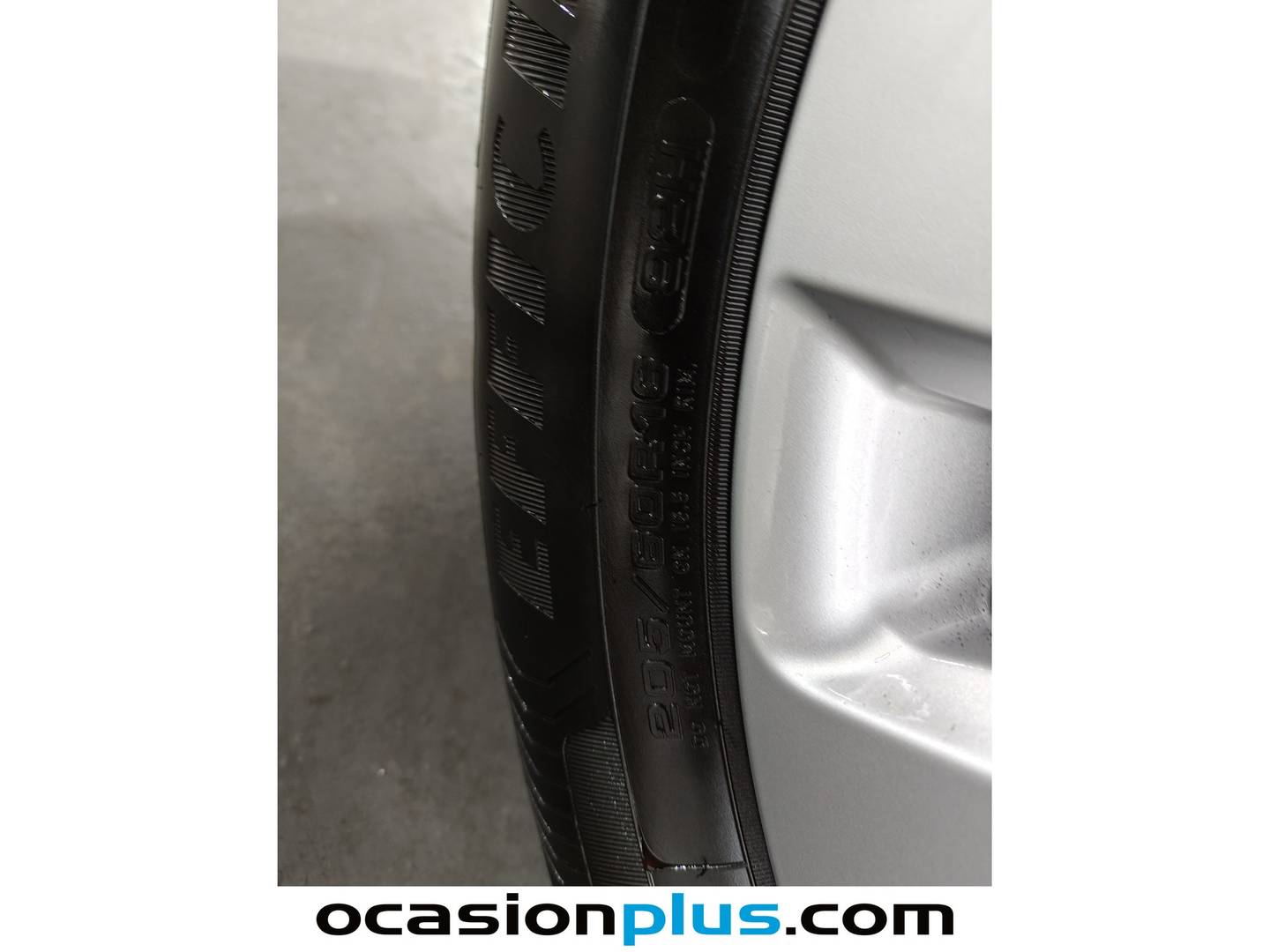 Foto Seat Arona SEAT Arona 1.0 TSI Style Plus (110 CV)