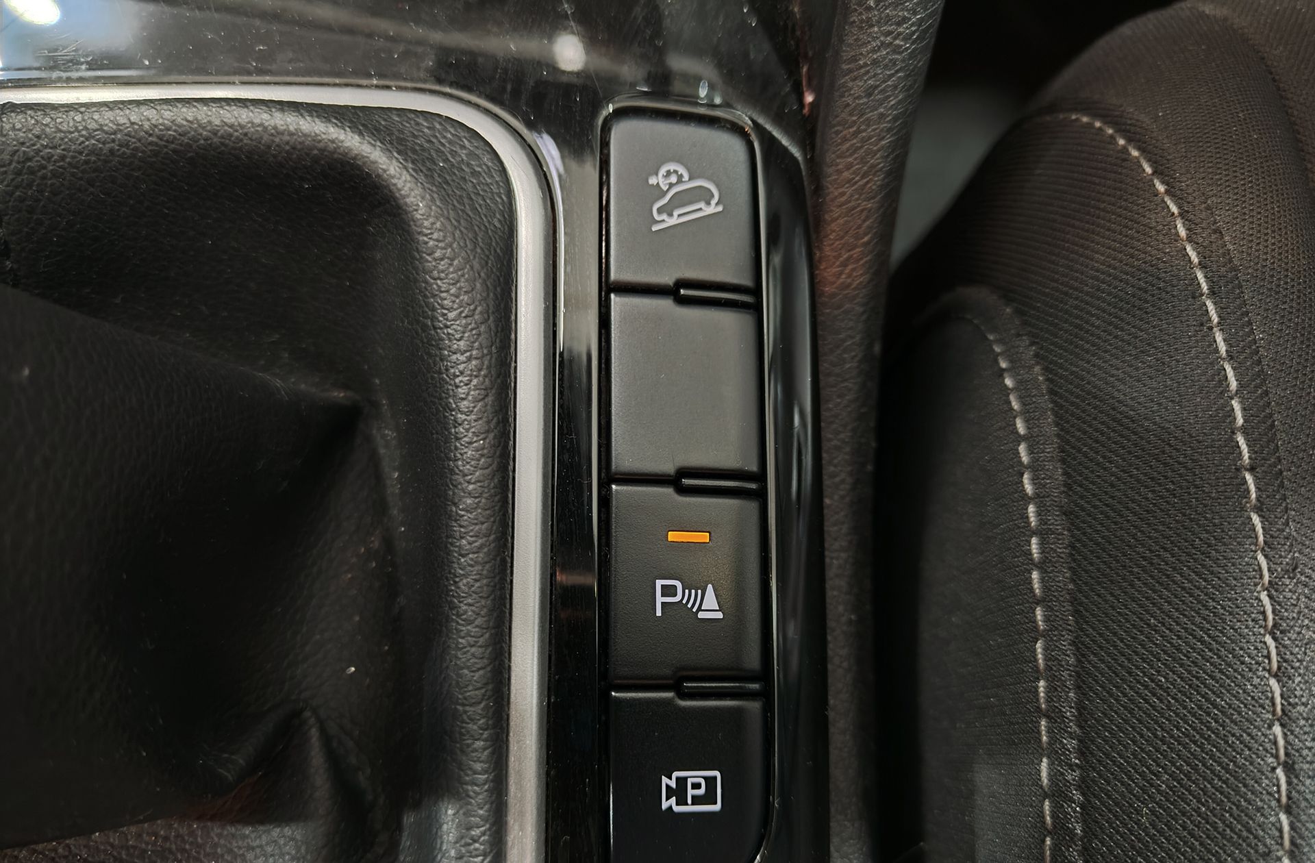 Kia Sportage 1.6 CRDi MHEV Business 4x2 - foto 31