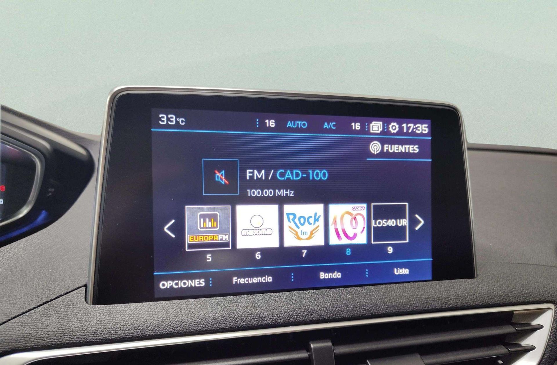 Peugeot 5008 PureTech 130 Allure 7 plazas - foto 35