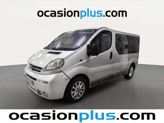 Opel Vivaro Combi 2.5 CDTI Corto 2.9t (135 CV) Camperizada 4 Plazas de segunda mano