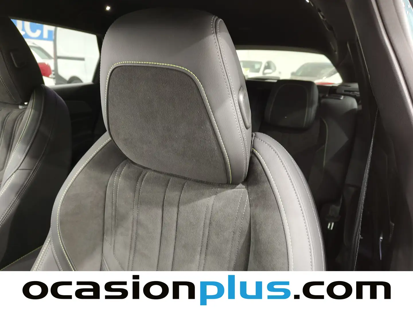 Foto Peugeot 308 Peugeot 308 SW Hybrid 180 GT Pack eEAT8 (180 CV)