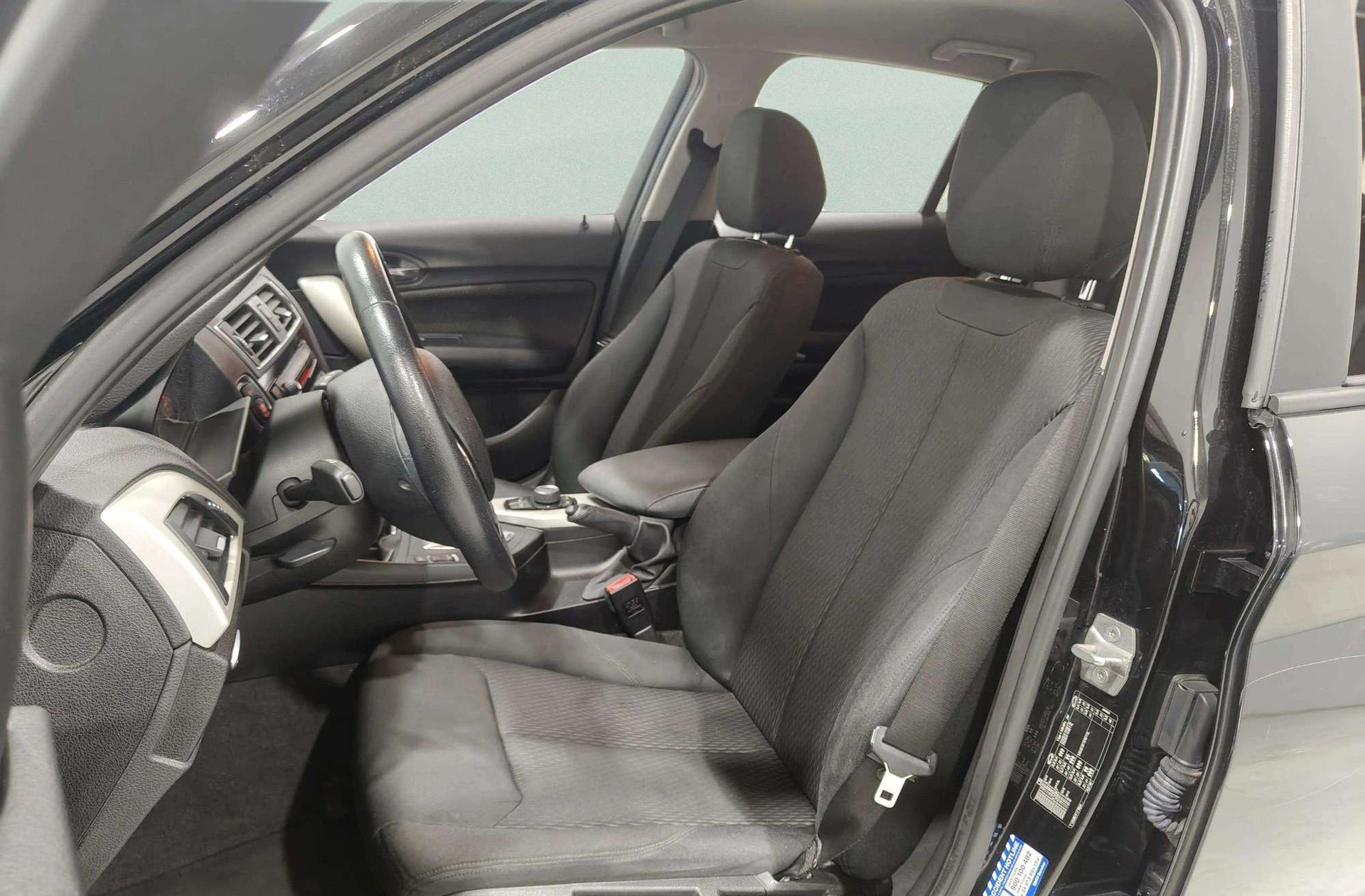 BMW Serie 1 118d - foto 11
