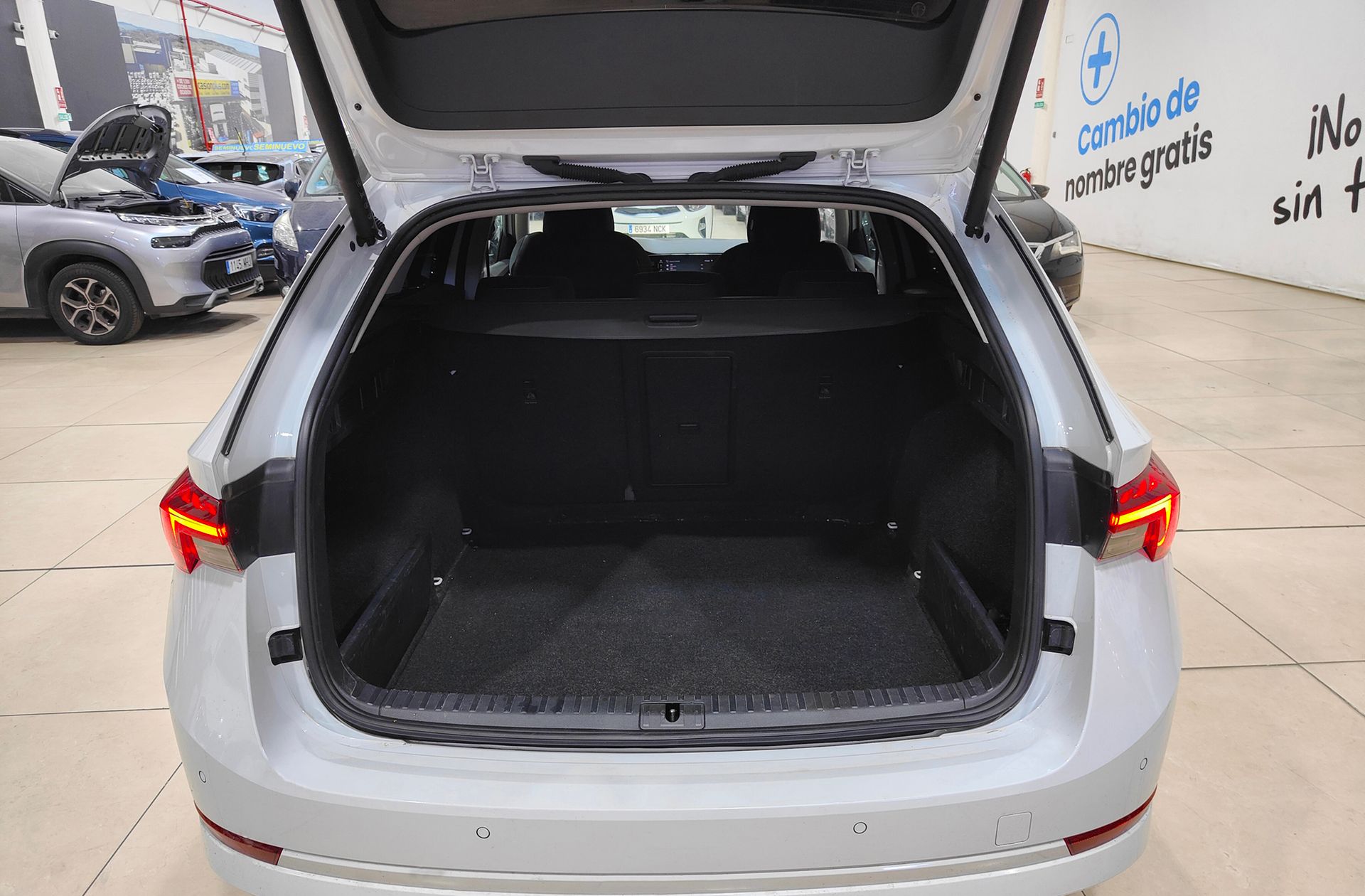 Škoda Octavia Combi 1.0 TSI mHEV Ambition DSG - foto 16
