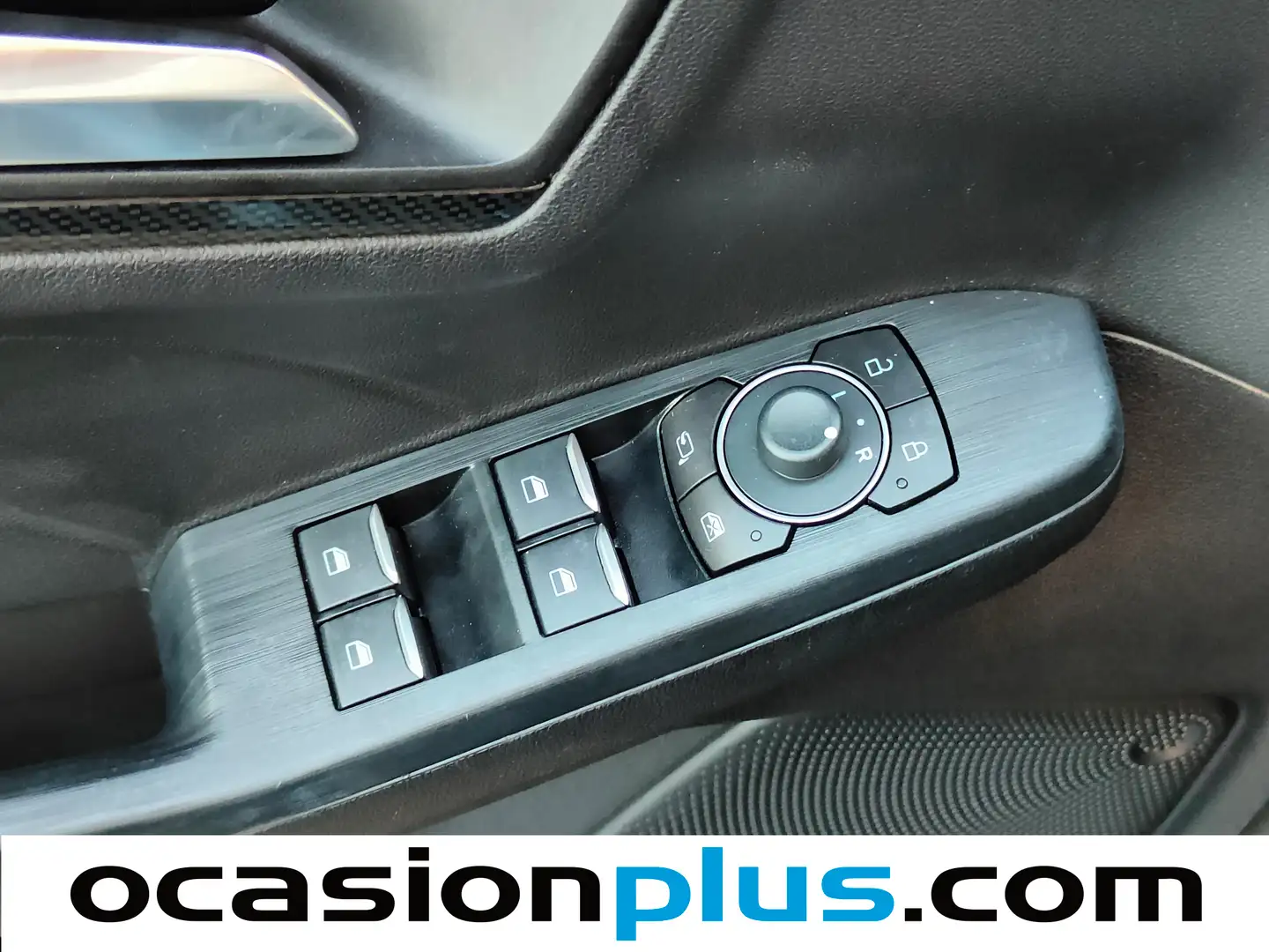 Foto Ford Kuga Ford Kuga 2.5 Duratec PHEV ST-Line Auto (225 CV)