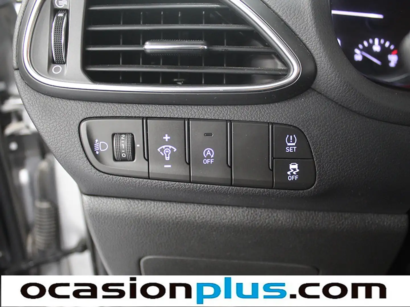 Foto Hyundai i30 Hyundai i30 1.0 TGDI Essence  (120 CV)