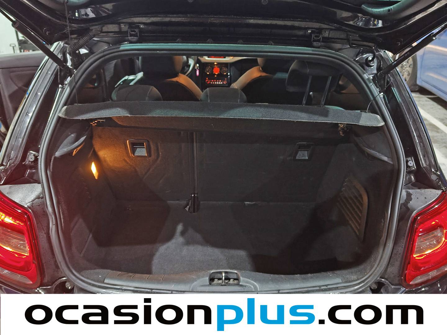 Foto Citroën DS3 Citroen DS3 1.6 e-HDI Graphic Art (92 CV)