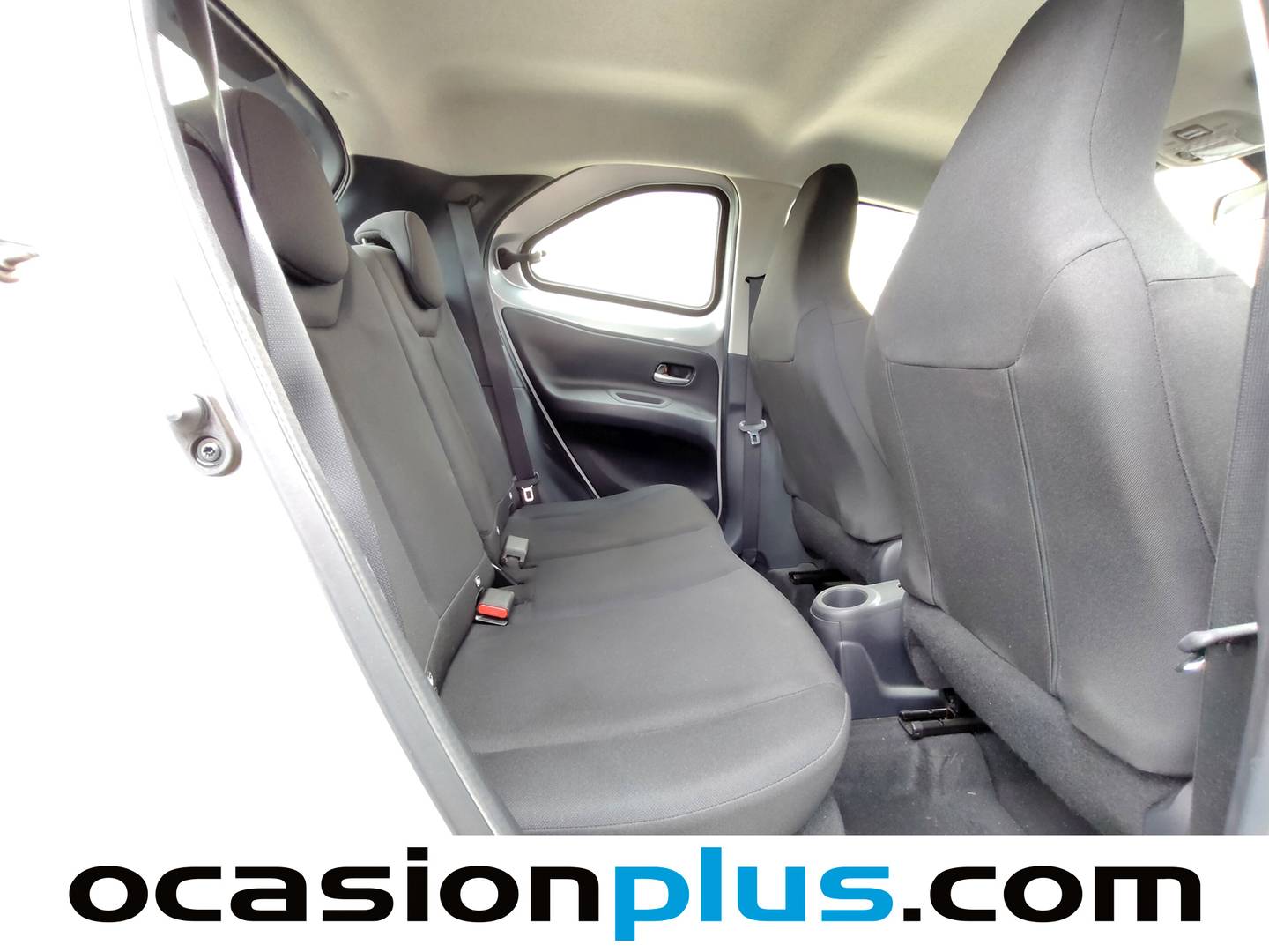 Foto Toyota Aygo X Cross Toyota Aygo X Cross 1.0 VVT-I Play  (72 CV)