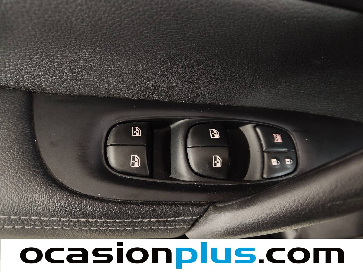 Nissan QASHQAI Nissan Qashqai DIG-T 160 N-Connecta 4x2 DCT (160 CV) de segunda mano
