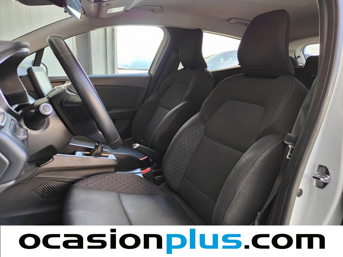 Foto asientos delanteros Renault Clio Renault Clio Intens Blue dCi (85 CV)