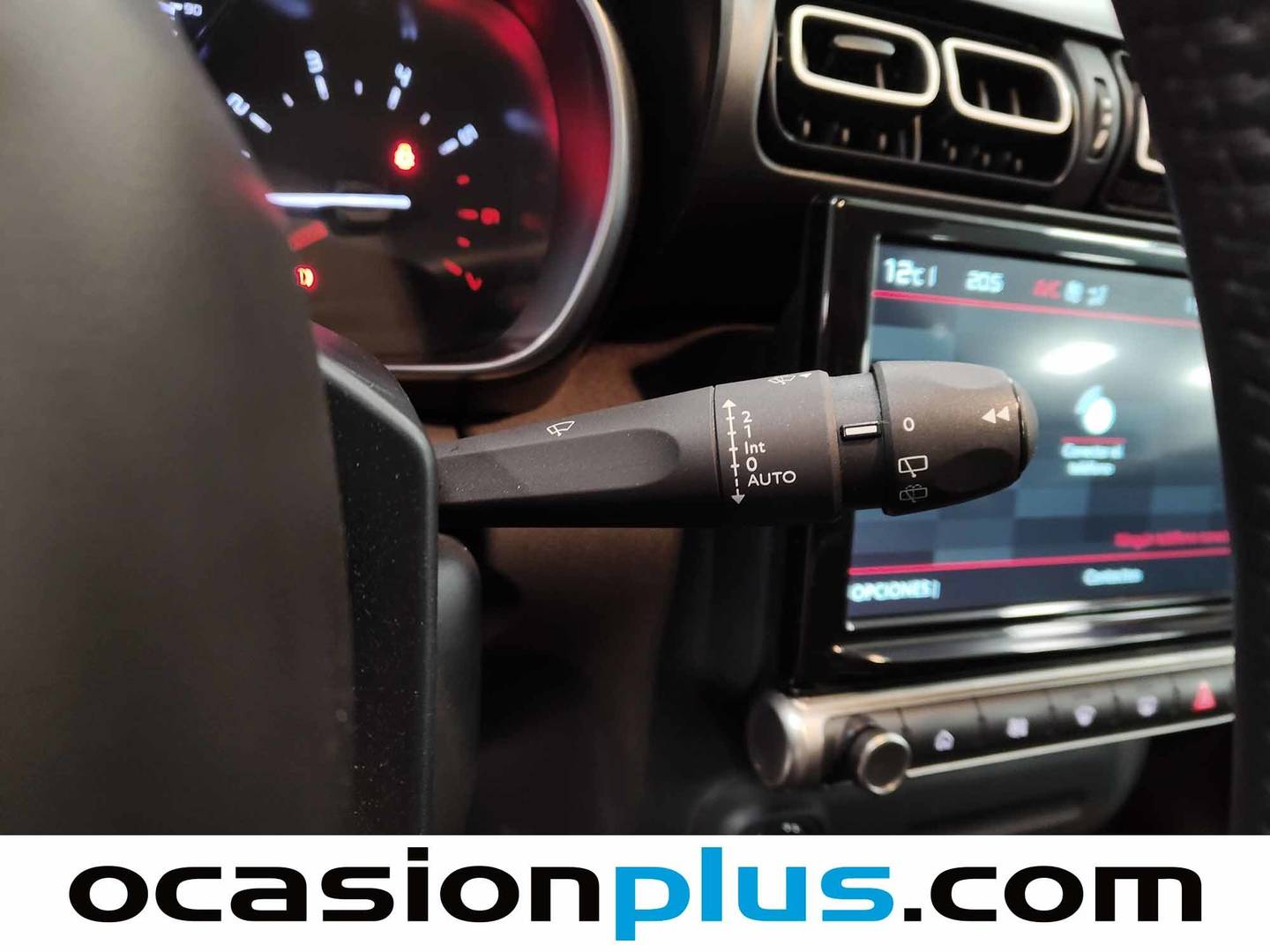 Foto Citroën C3 Aircross Citroen C3 Aircross PureTech 130 Shine Pack EAT6 (131 CV)