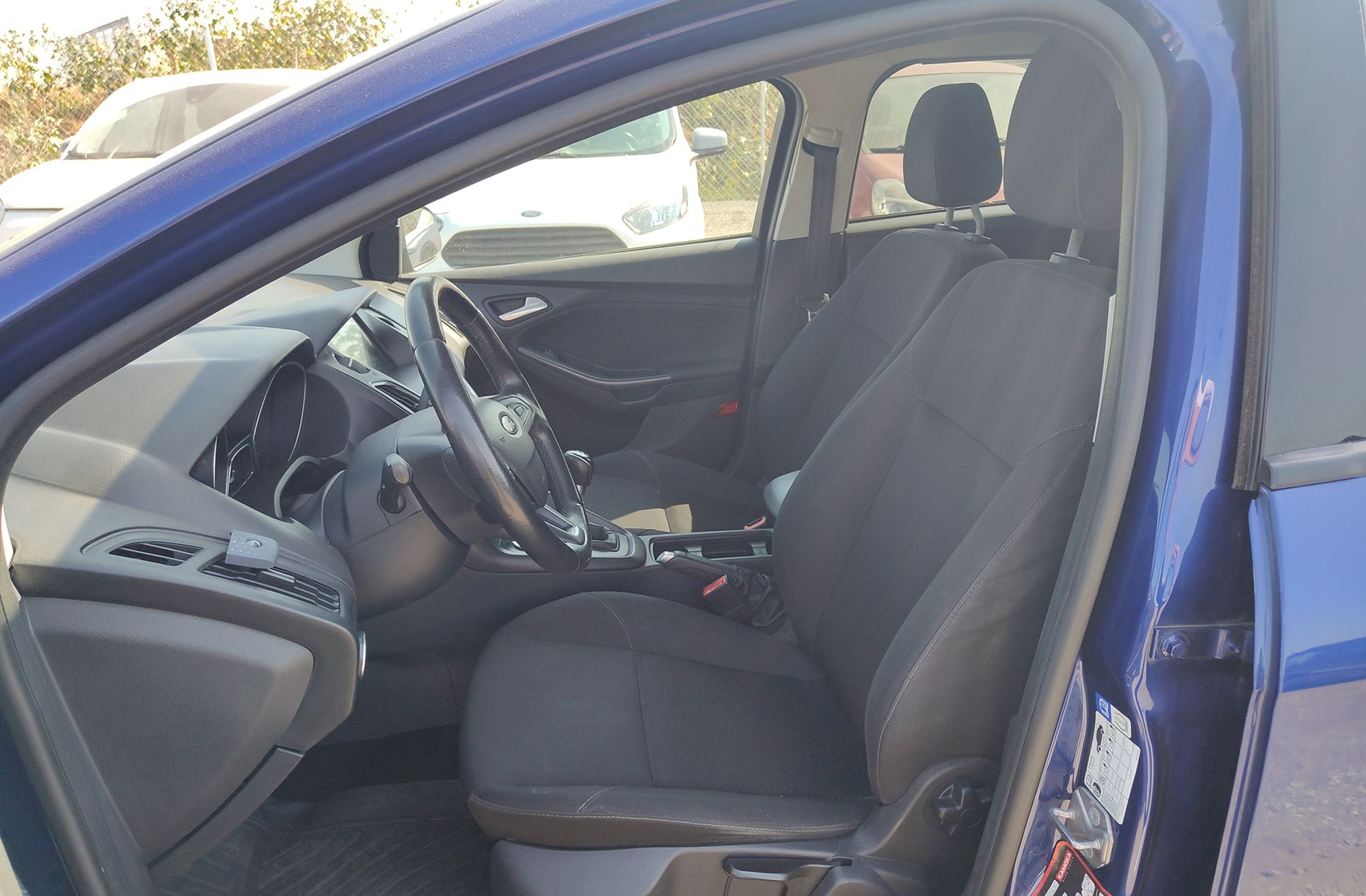 Ford Focus SportBreak 1.0 EcoBoost Business - foto 11